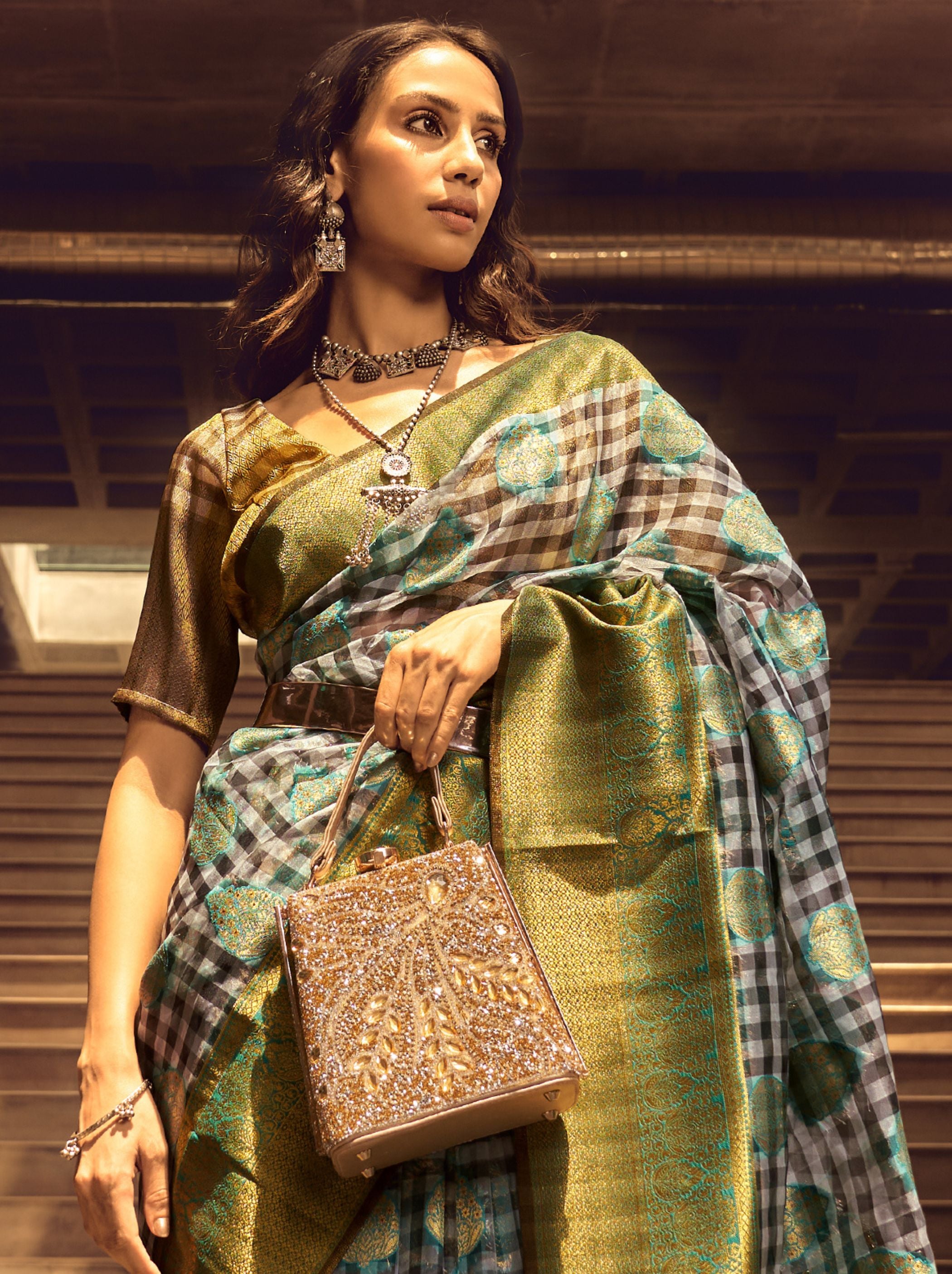 Green Grey Organza Checkered premium Saree - TrendOye
