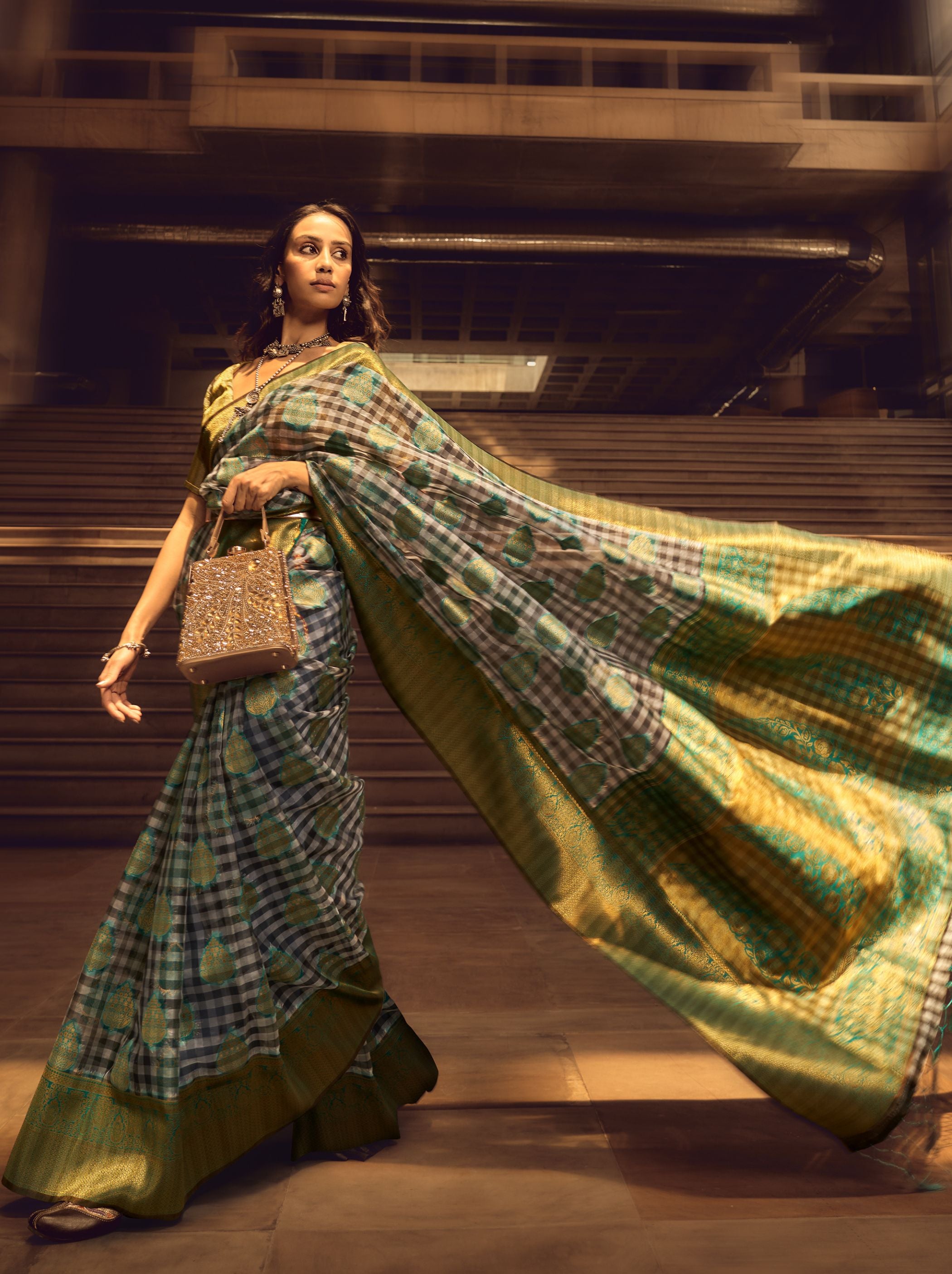 Green Grey Organza Checkered premium Saree - TrendOye