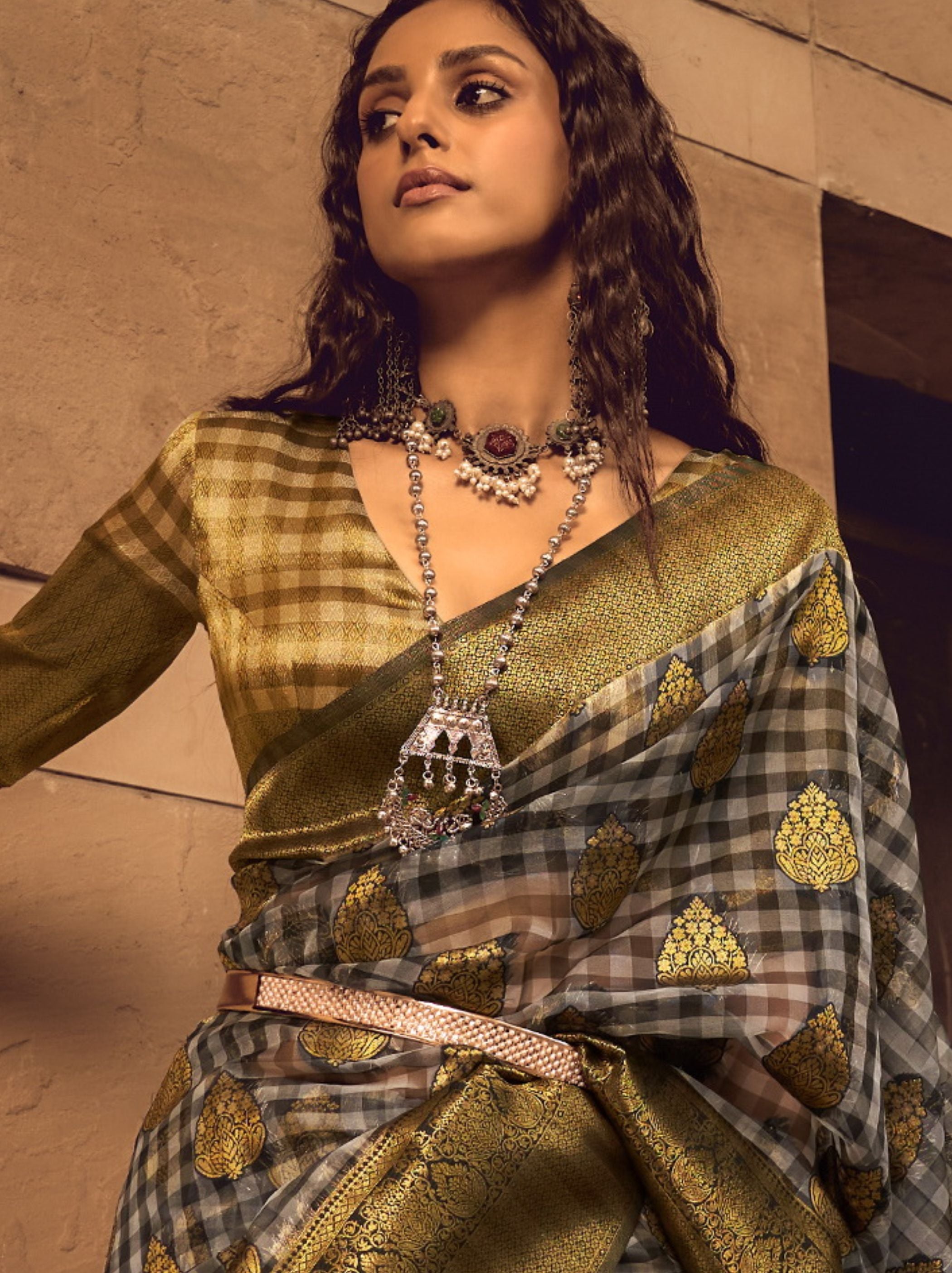 Gold Grey Organza Checkered premium Saree - TrendOye