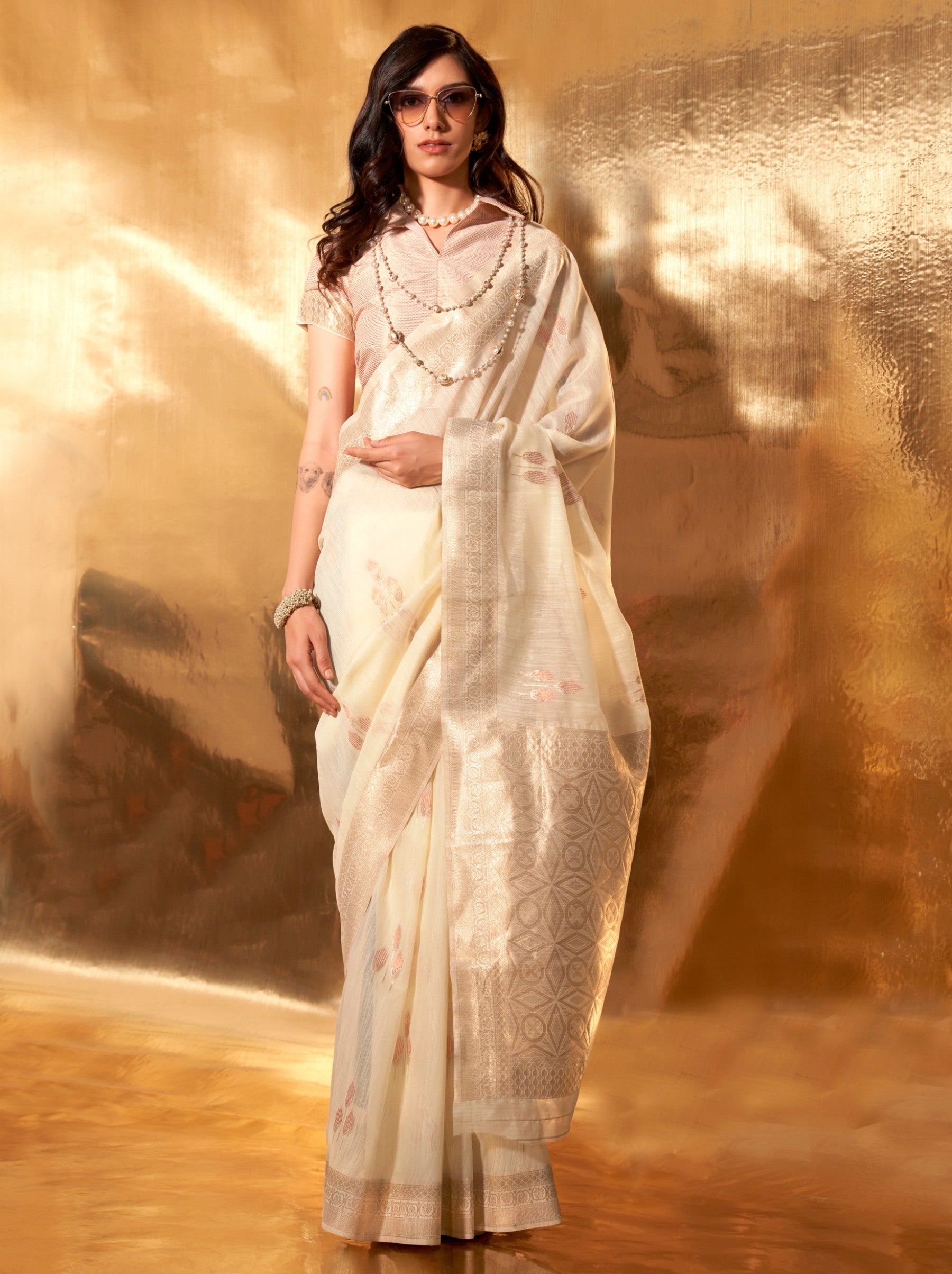 Beige Designer Linen Silk Saree With Blouse Piece