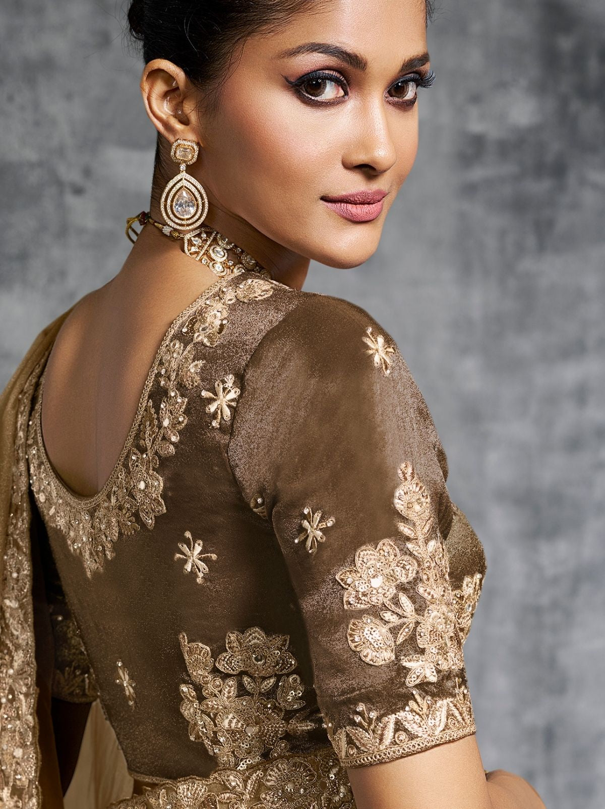 Sand Beige Premium Zari Tissue Silk Saree With Tassels