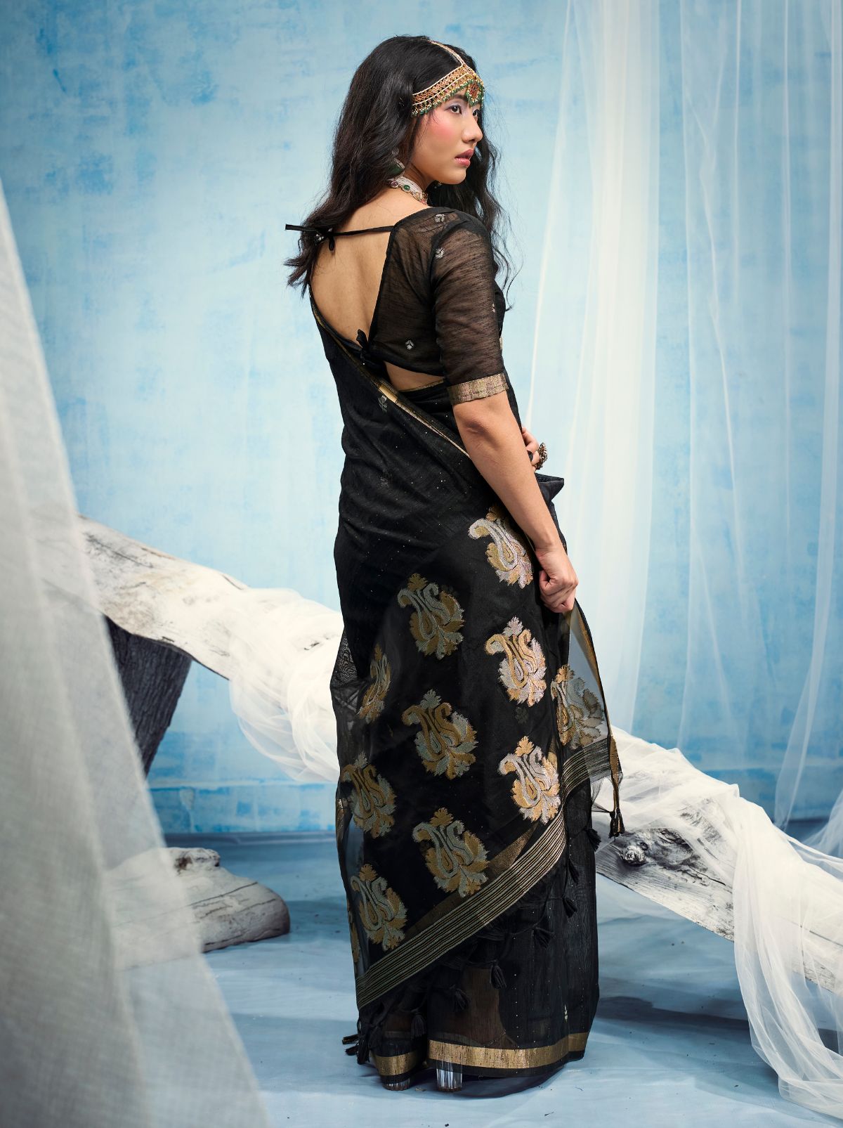 Black Premium Munga Silk Ethnic Saree With Tassels