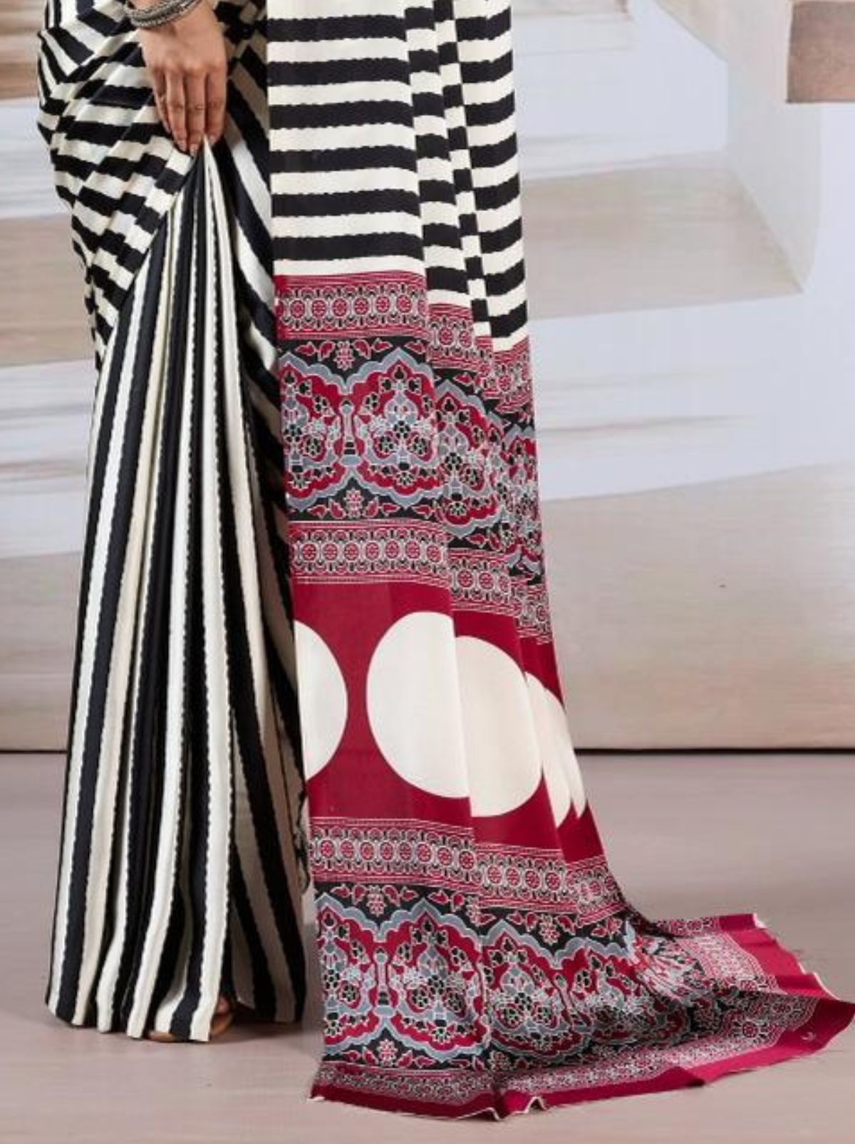Black Trendy Striped Ajrakh Print Saree With Blouse Piece - TrendOye