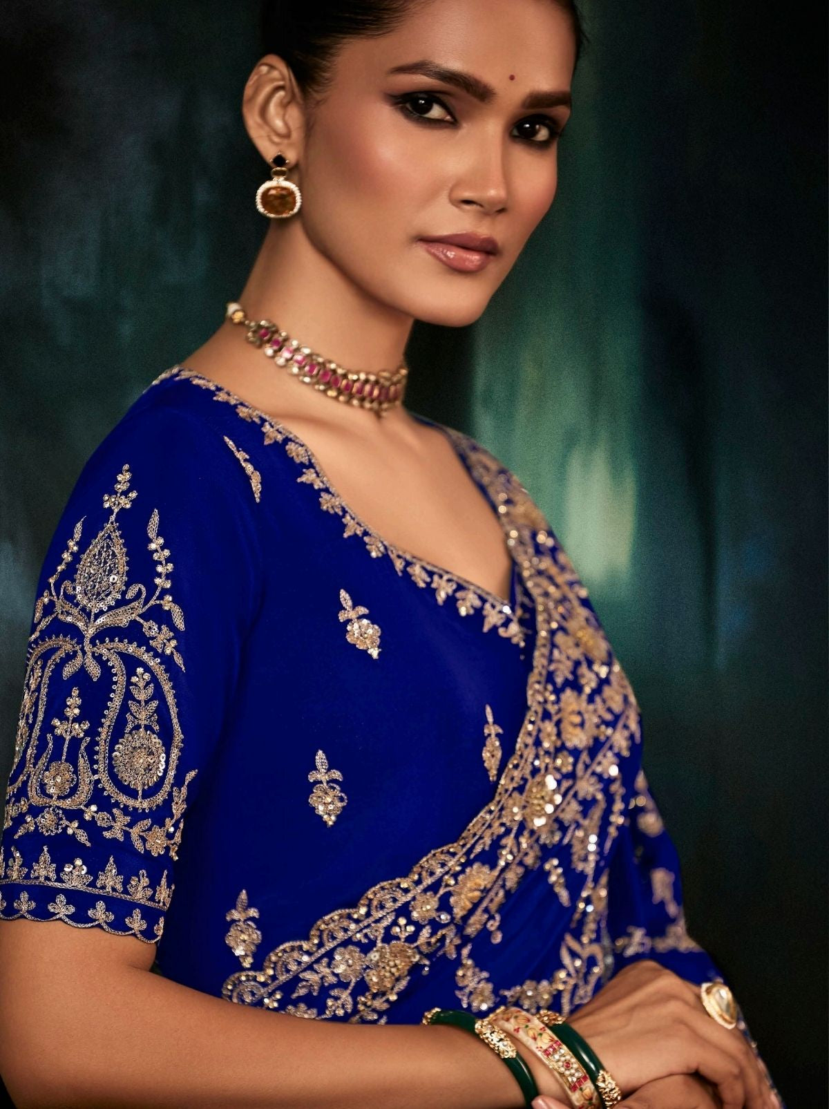 Navy Blue Premium Crepe Silk Saree With Blouse Piece