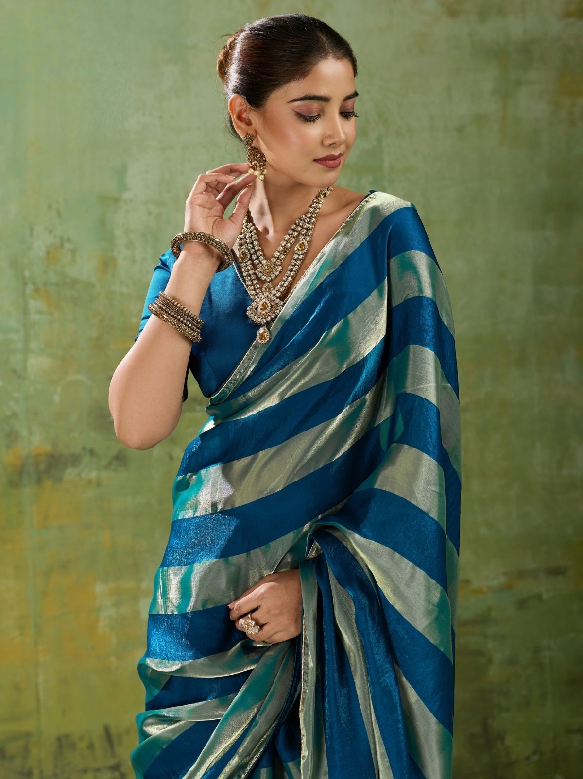 Sapphire Blue Premium Velvet Satin Saree With Tassel Work