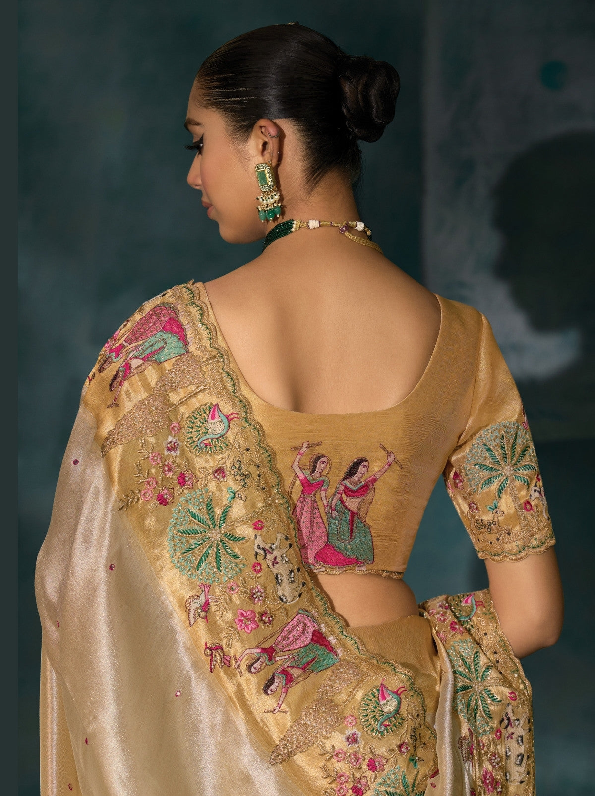 Cream Wedding Designer Soft Silk Saree With Blouse Piece