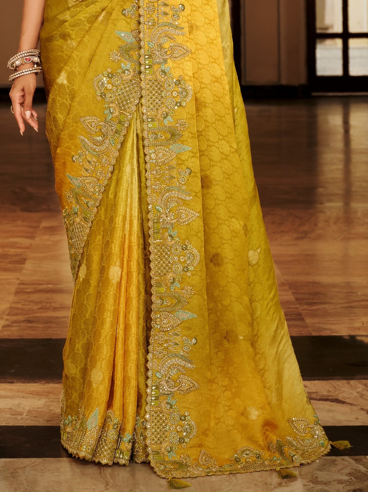 Golden Elegant Designer Wedding Wear Saree With Blouse Piece - TrendOye
