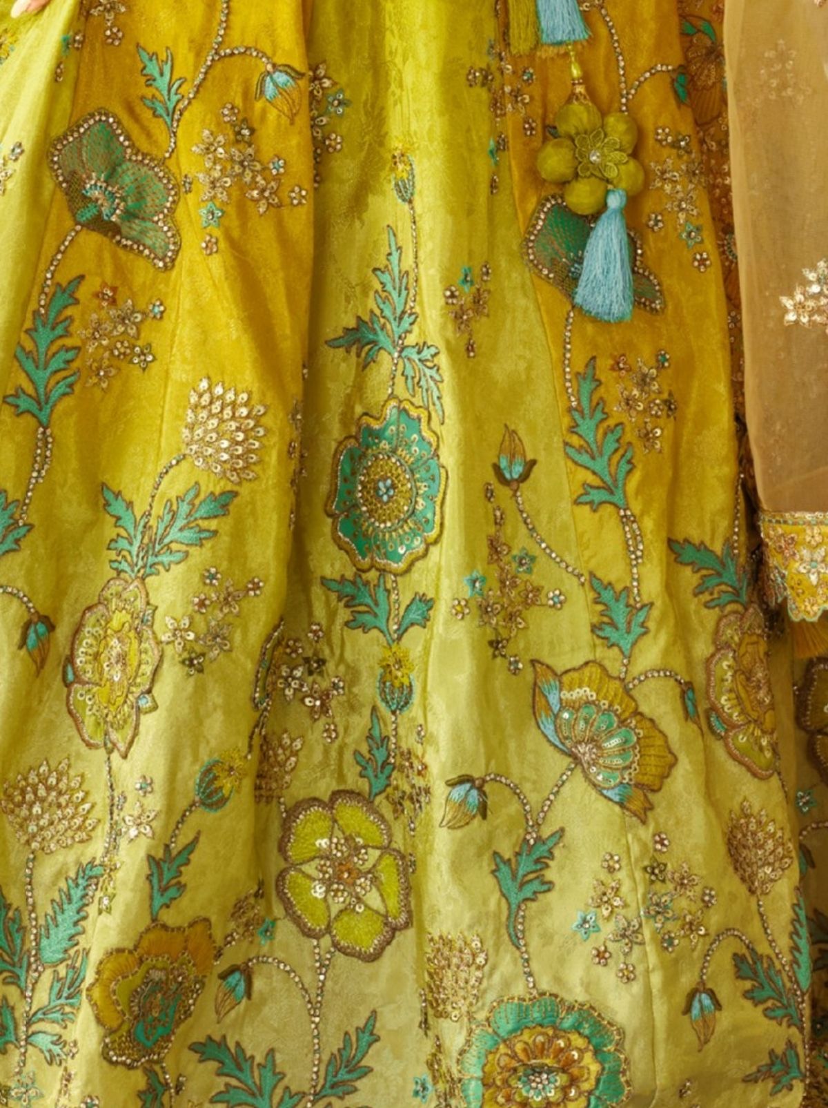 Apple Green Majestic Wedding Lehenga Set With Mirror Work