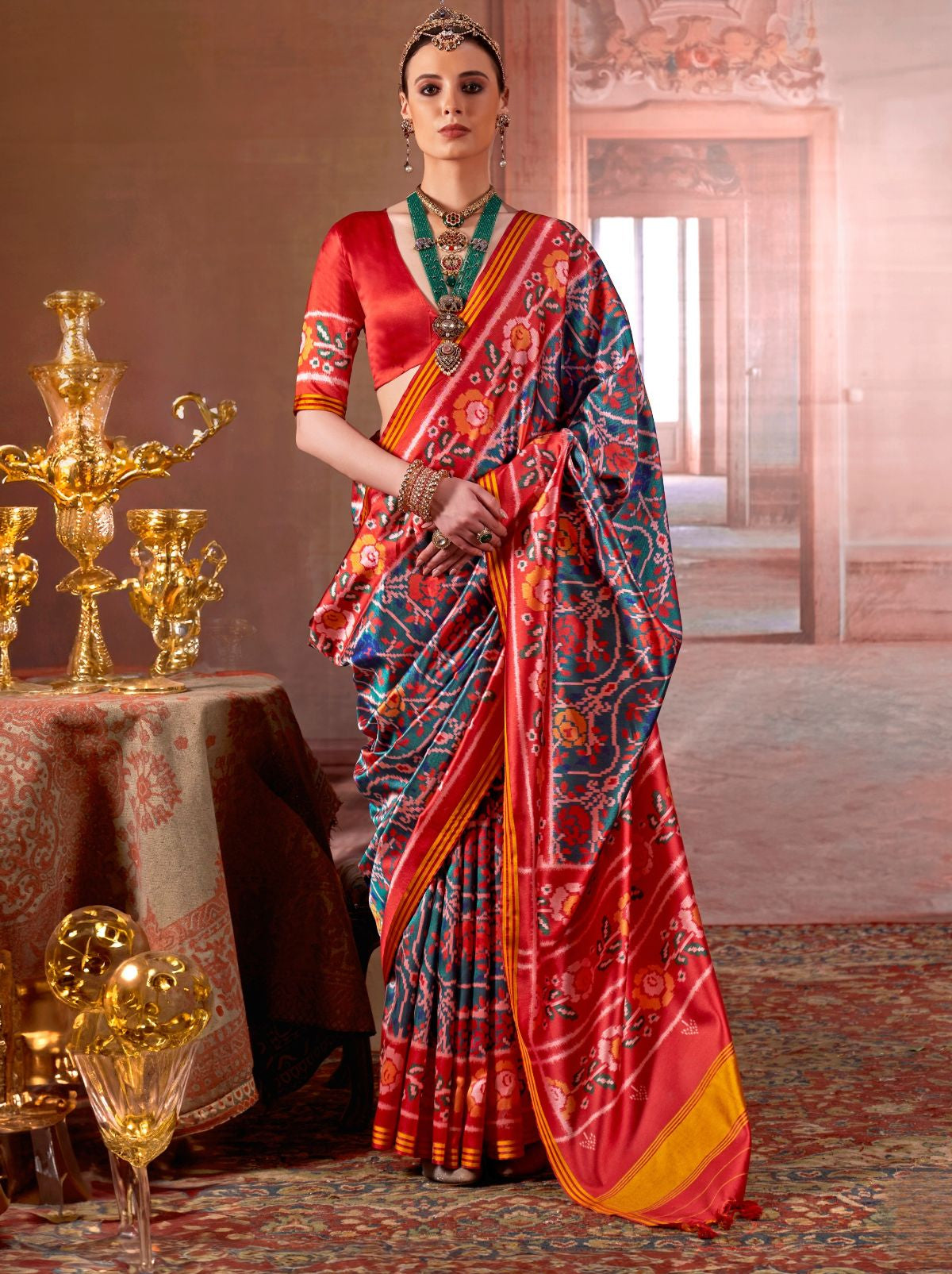 Persian Green Patola Silk Saree With Blouse Piece