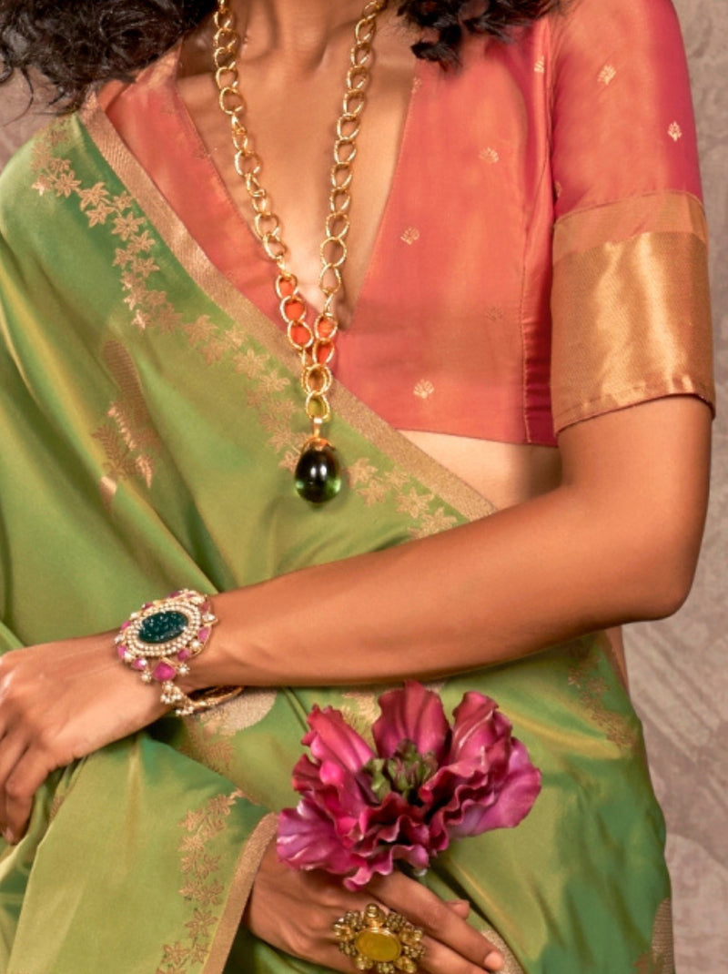 Apple Green Designer Two Tone Handloom Silk Saree With Zari Work