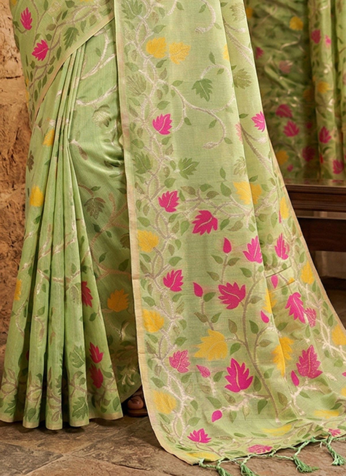 Pistachio Green Premium Linen Cotton Saree With Floral Pattern - TrendOye