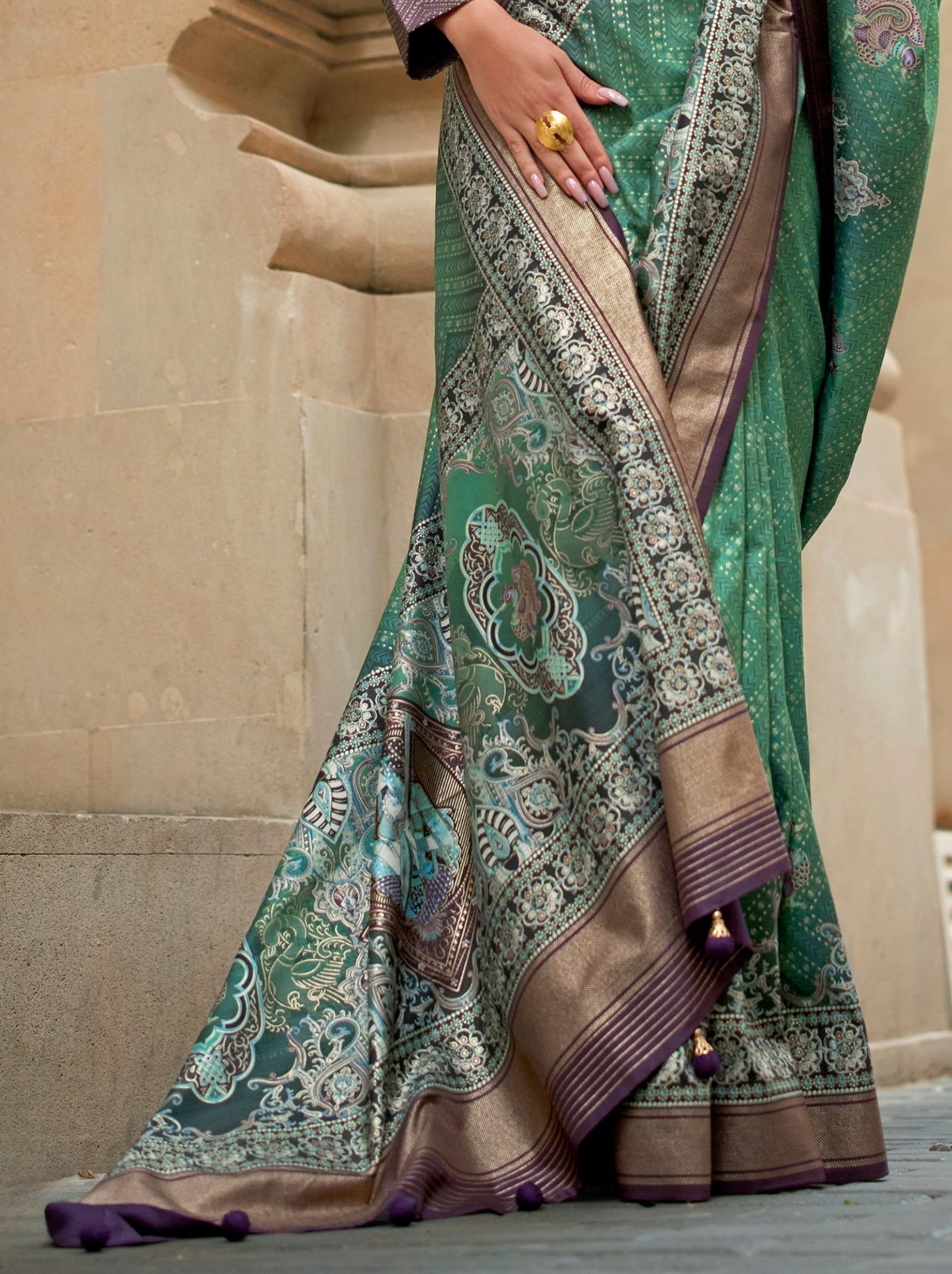 Hunter Green Celebration Saree - TrendOye