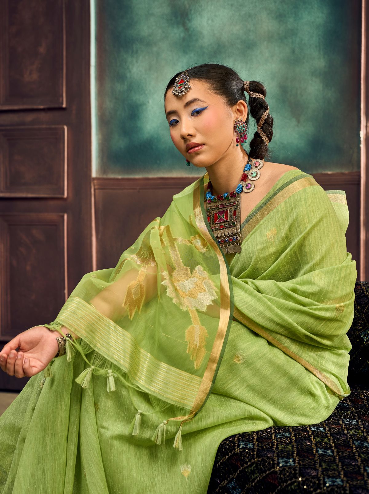 Apple Green Pure Munga Silk Traditional Handloom Saree