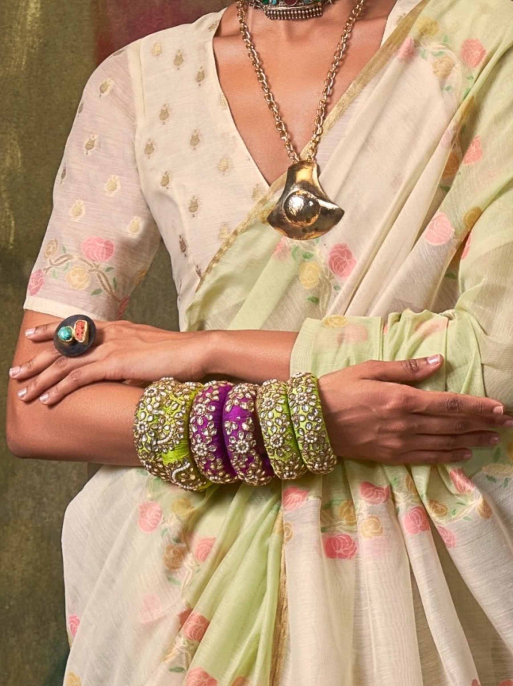 Light Green Pure Weaving Fancy Fabric Party Saree - TrendOye