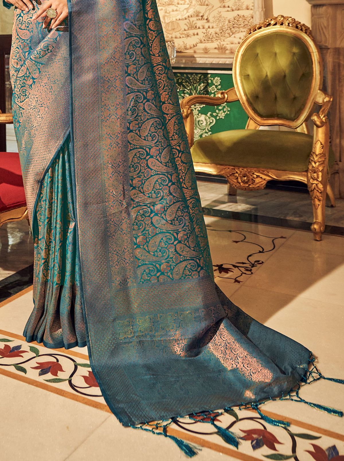 Teal Green Soft Silk Zari Weaving Saree With Blouse Piece