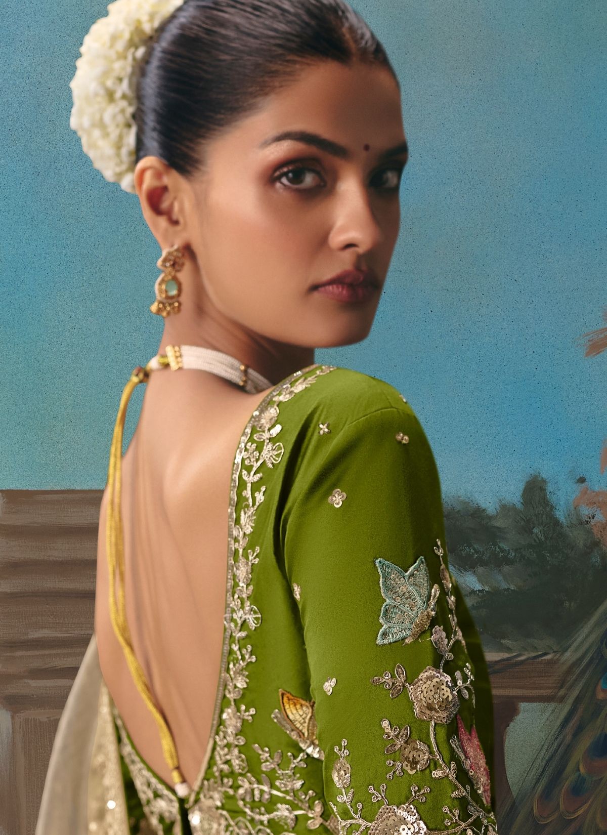 Grey Celebration Fancy Saree With Premium Blouse Piece - TrendOye