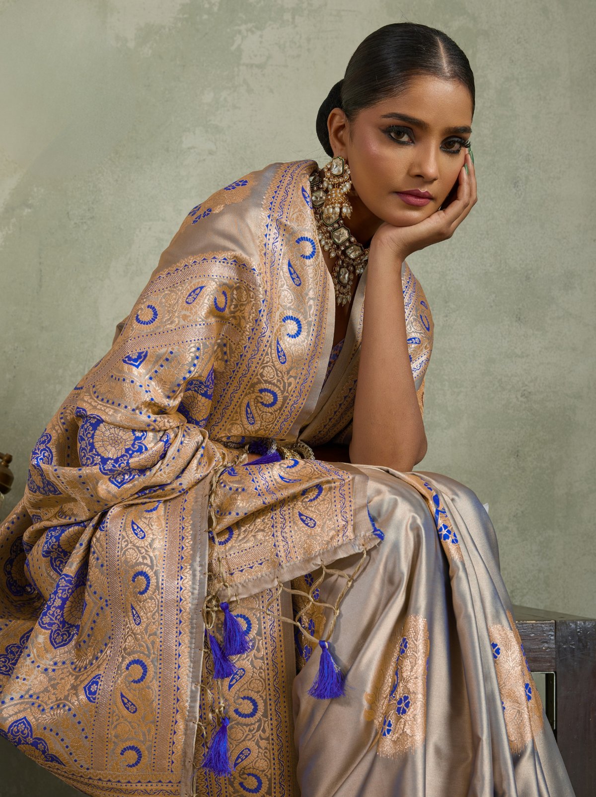 Grey Luxurious Satin Silk Saree With Blouse Piece