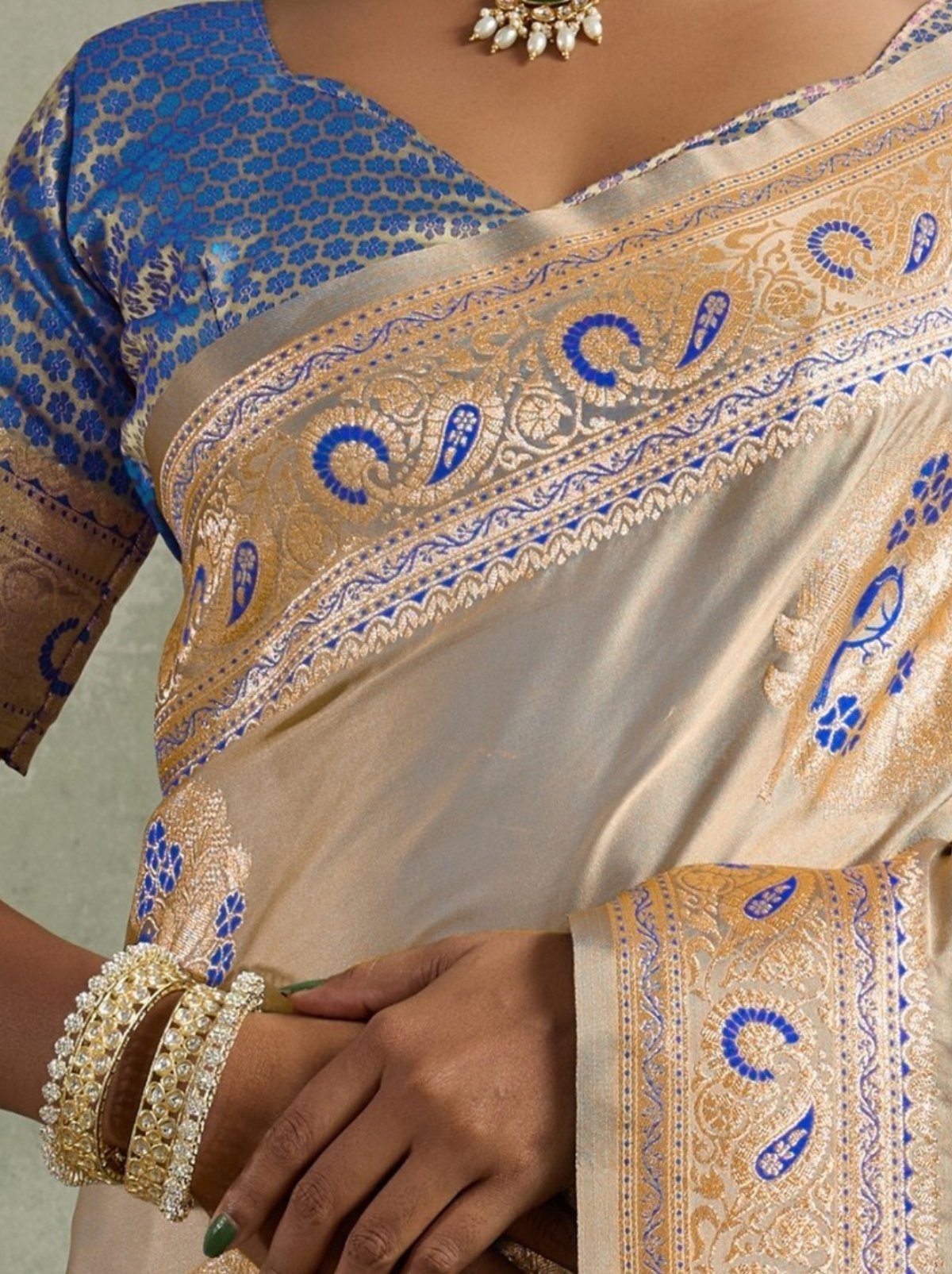 Grey Luxurious Satin Silk Saree With Blouse Piece