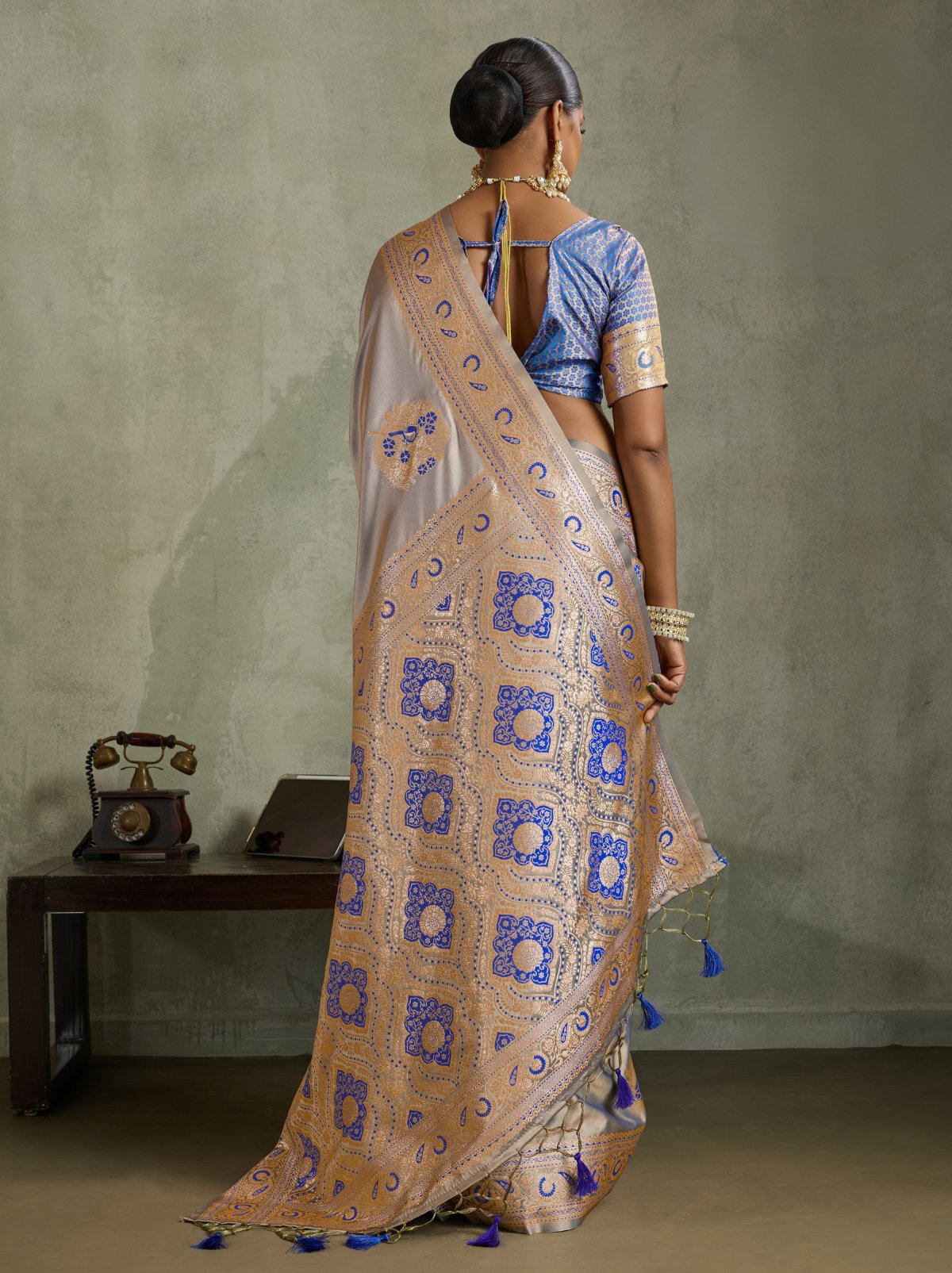 Grey Luxurious Satin Silk Saree With Blouse Piece