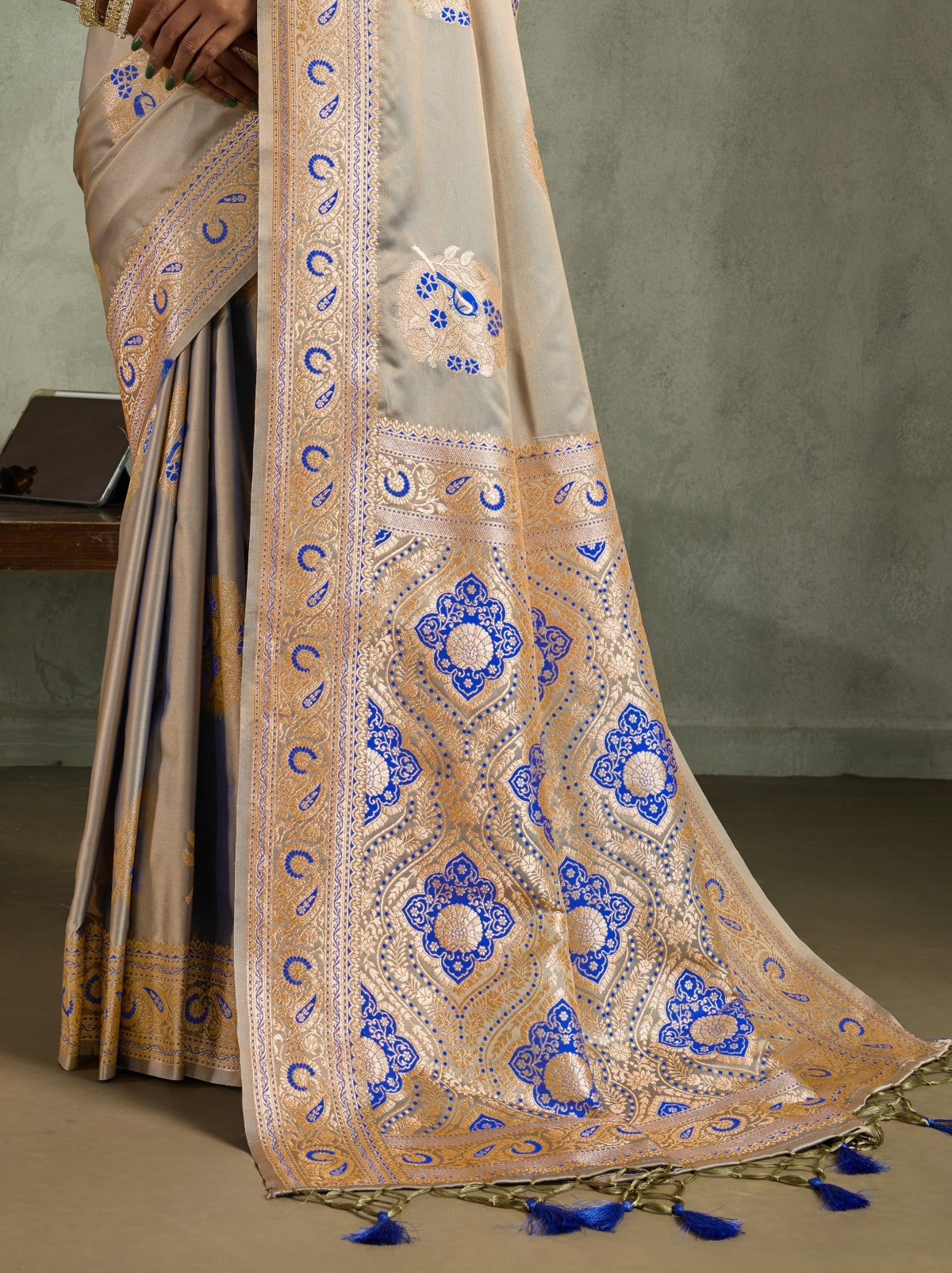 Grey Luxurious Satin Silk Saree With Blouse Piece