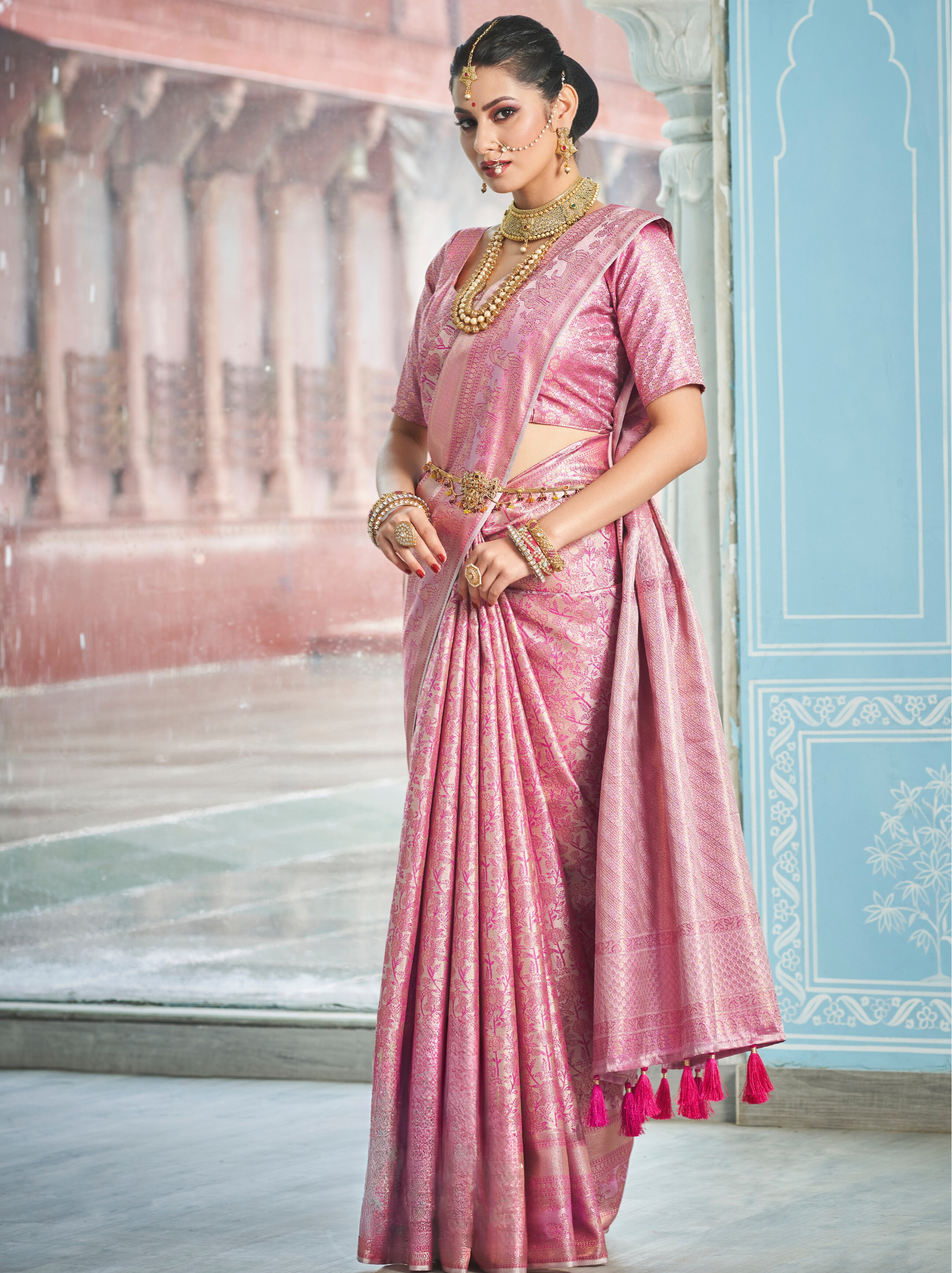 Taffy Pink Banarasi Silk Wedding Saree With Blouse Piece