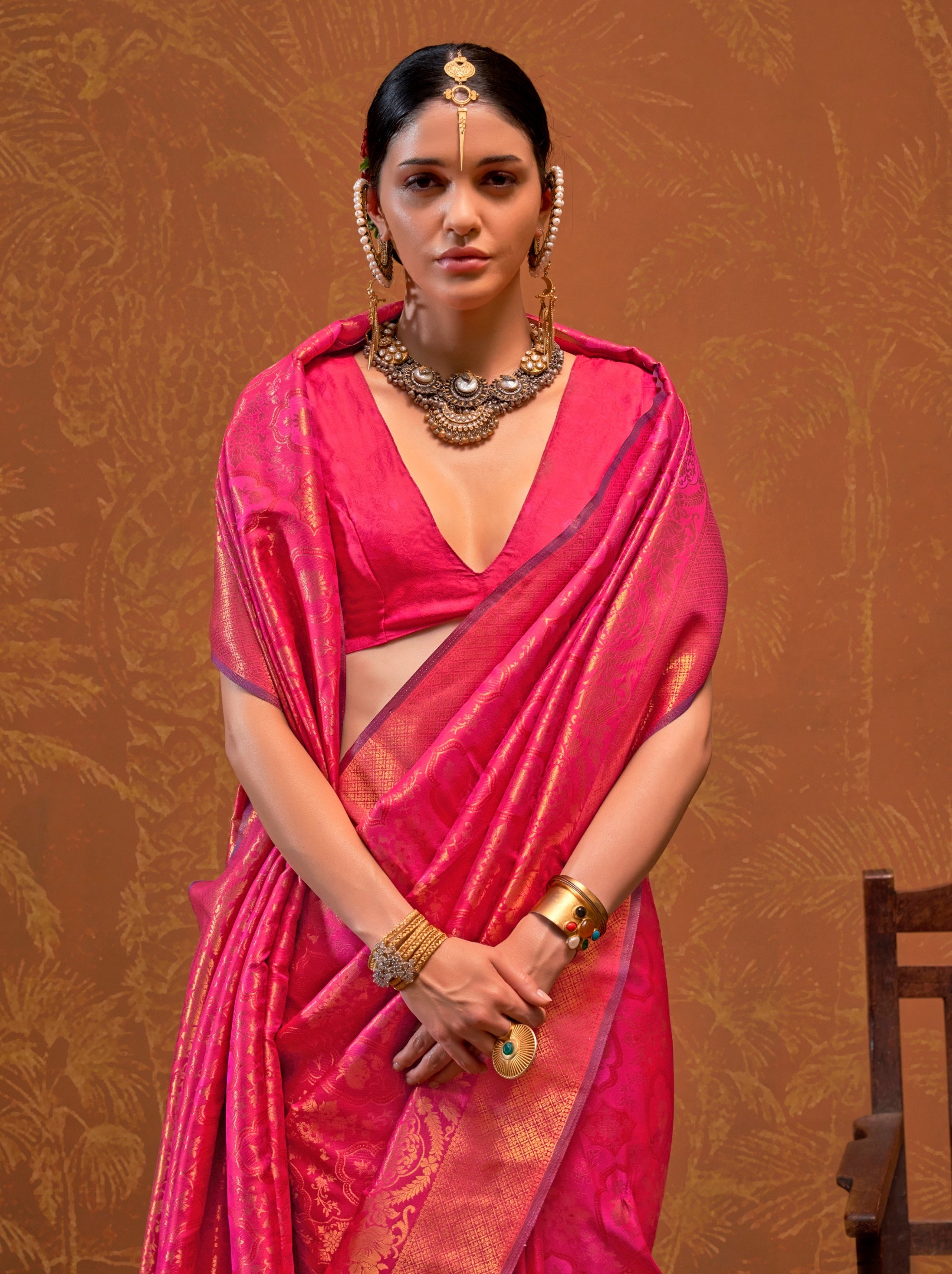 Ruby Pink Handloom Weaving Silk Festive Saree With Blouse Piece - TrendOye
