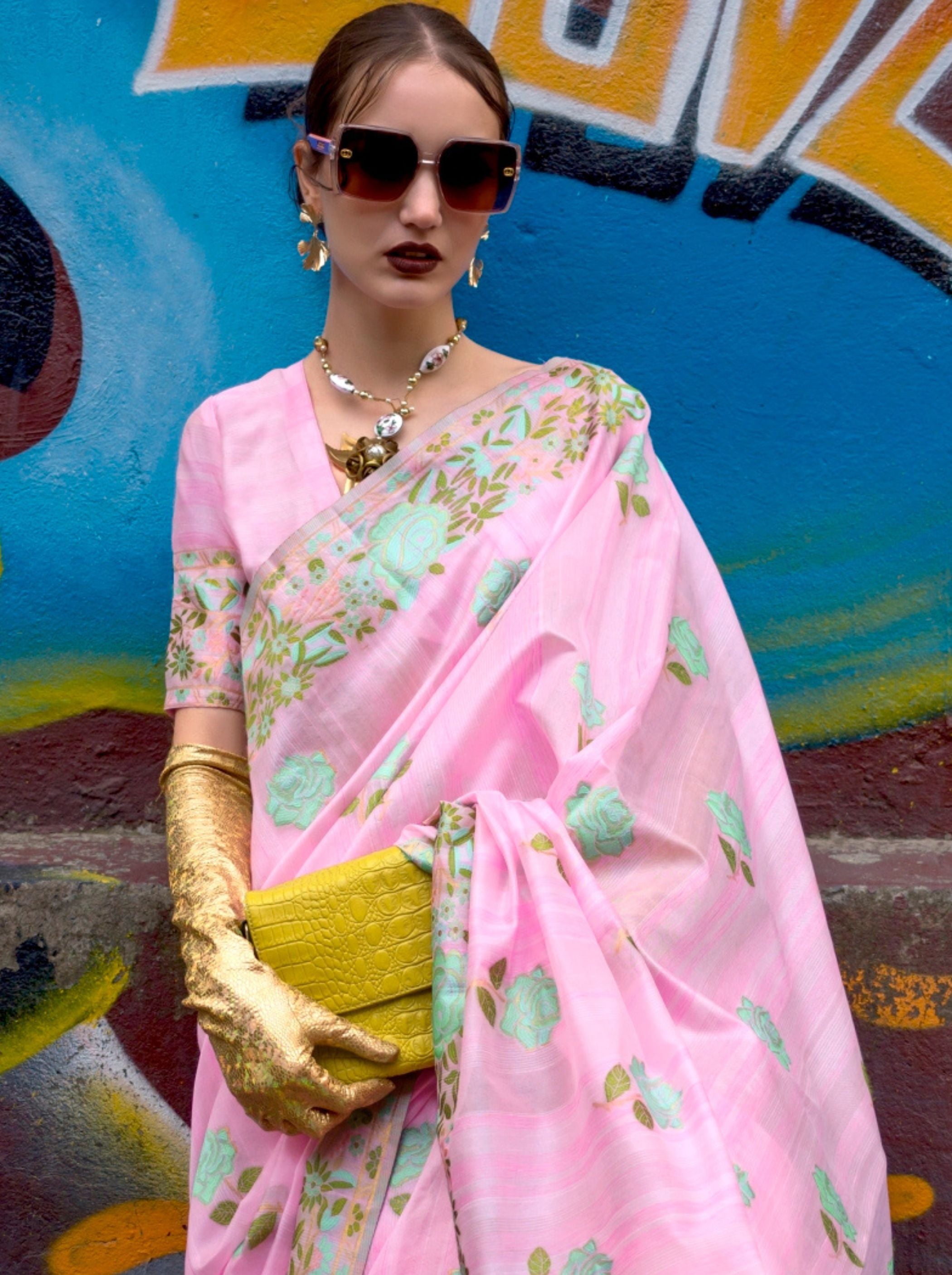 Lavender Pink Designer Silk Blended Saree - TrendOye