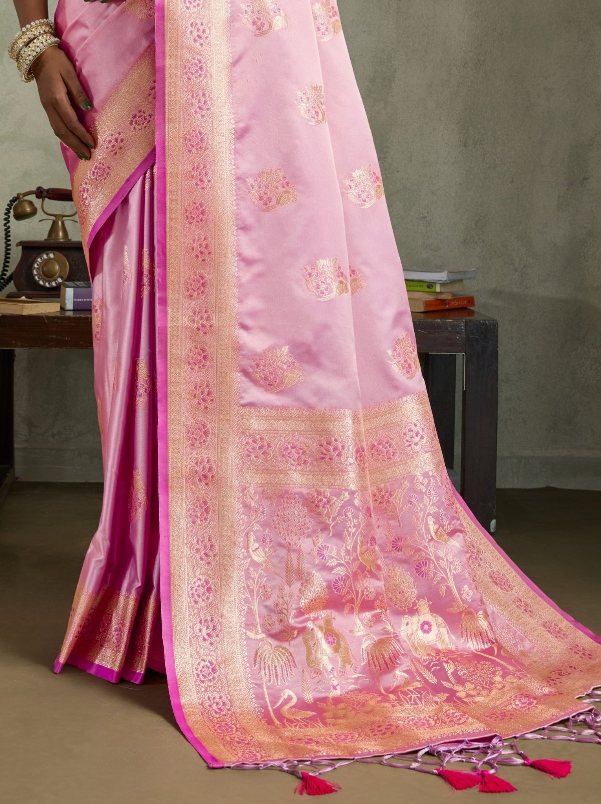 Taffy Pink Luxurious Satin Silk Saree With Blouse Piece