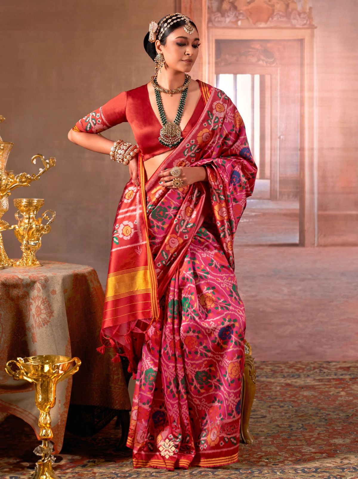 Hot Pink Patola Silk Saree With Blouse Piece