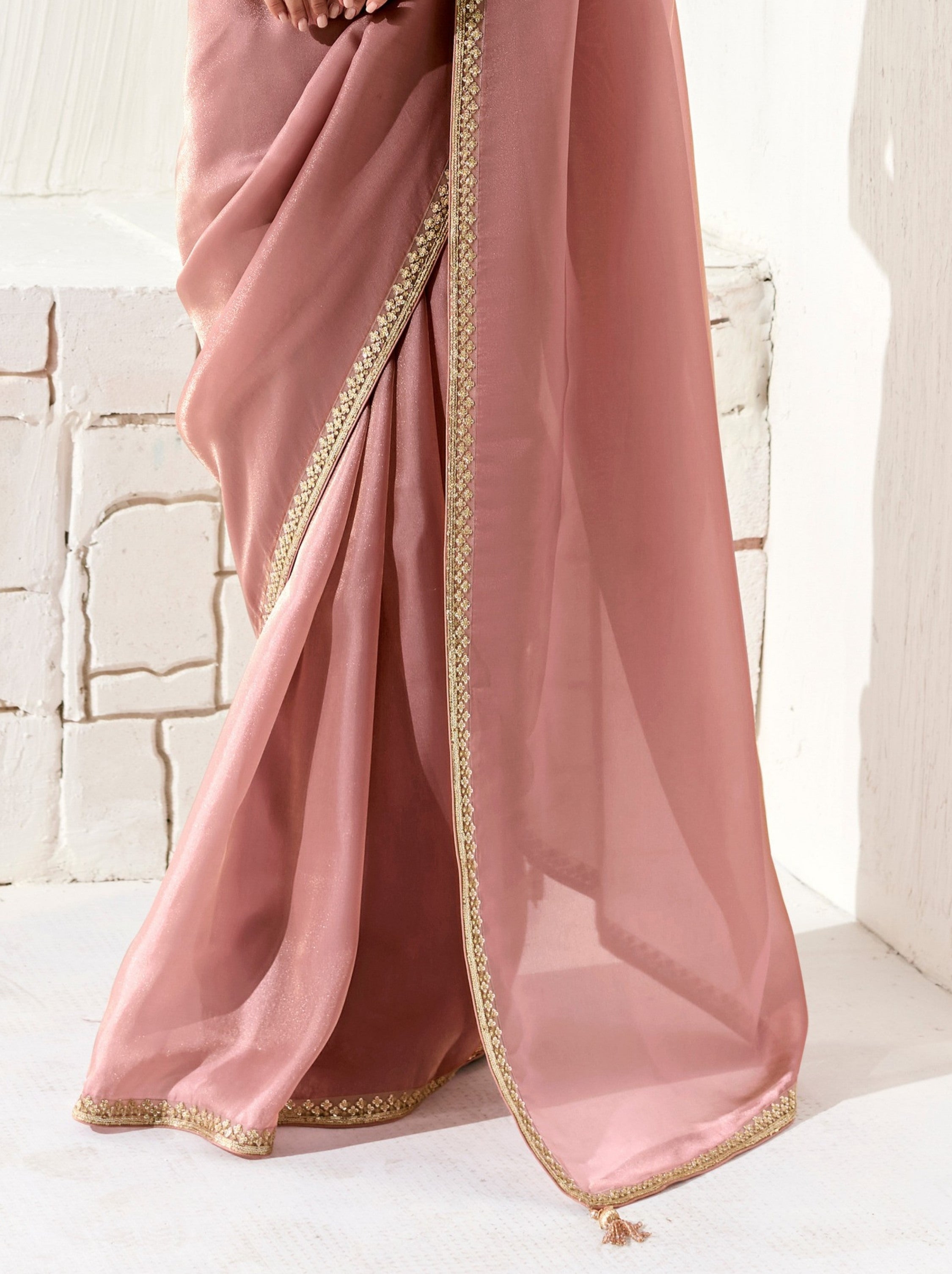 Thulian Pink Organza Premium Ethnic Designer Saree With Blouse Piece