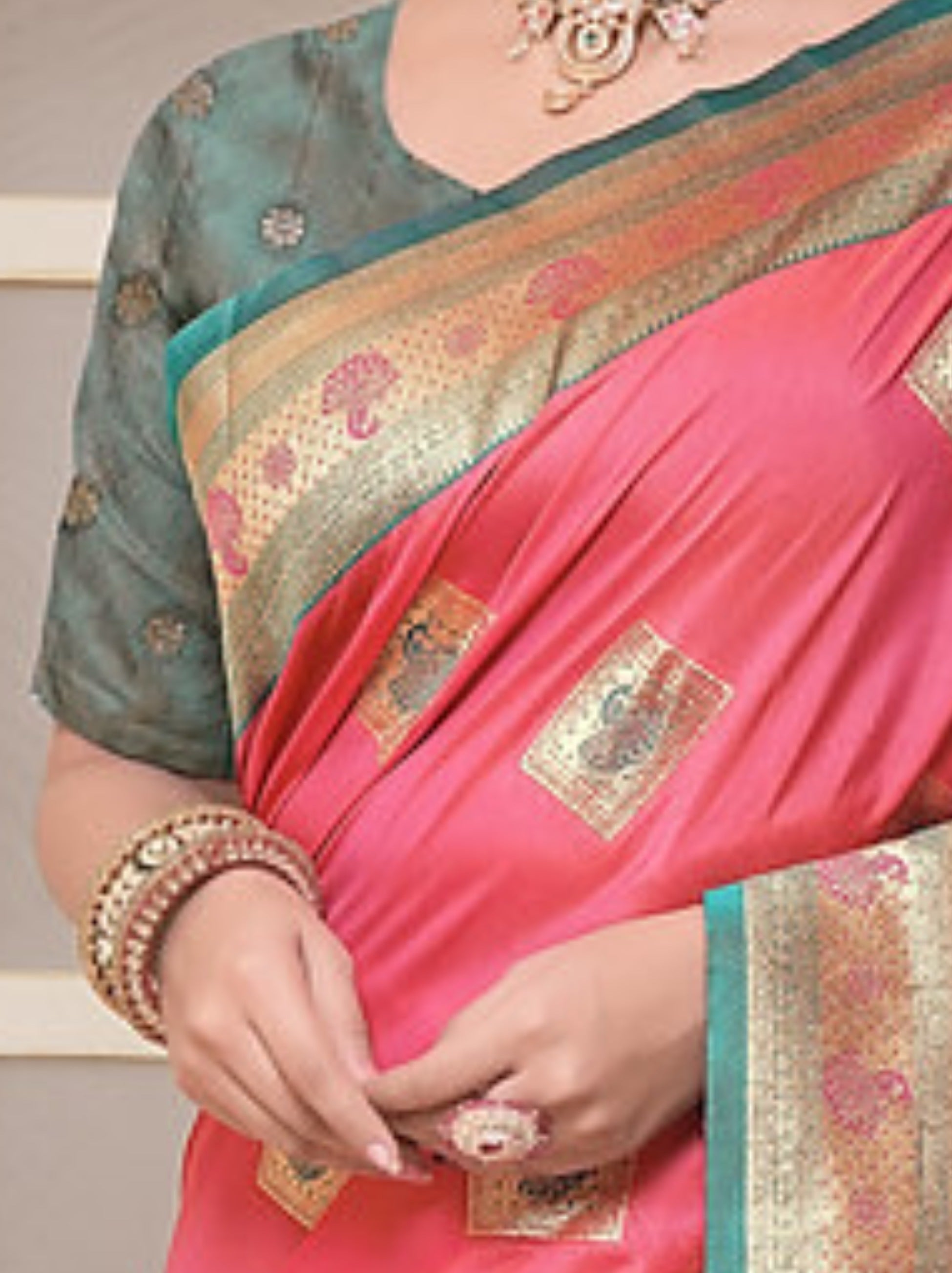 Cerise Pink Soft Silk Paithani Saree With Contrast Blouse Piece