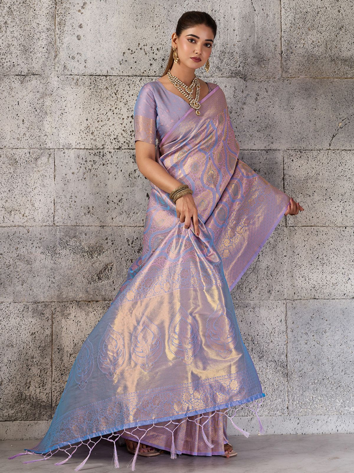 Floral Purple Kanjivaram Silk Saree With Intricate Gold Zari