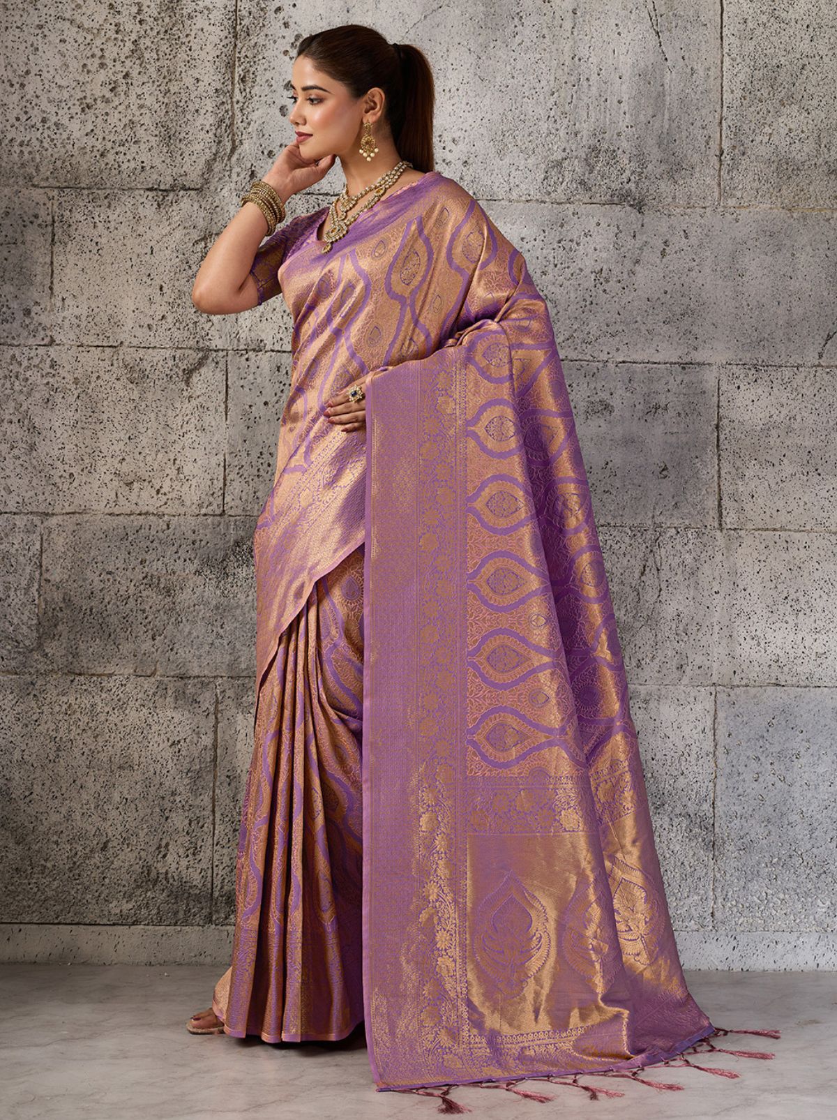 Plum Purple Kanjivaram Silk Saree With Intricate Gold Zari