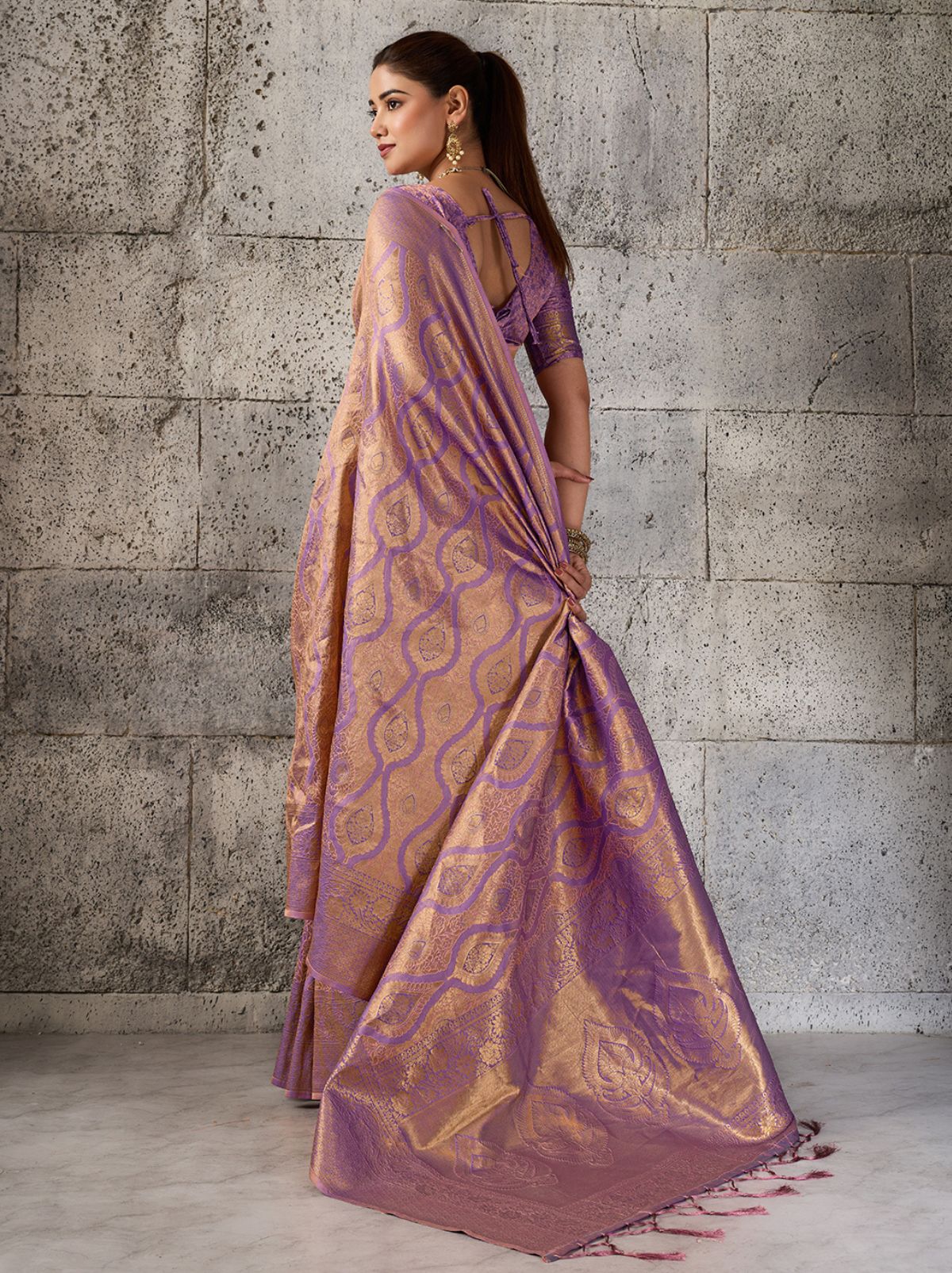 Plum Purple Kanjivaram Silk Saree With Intricate Gold Zari