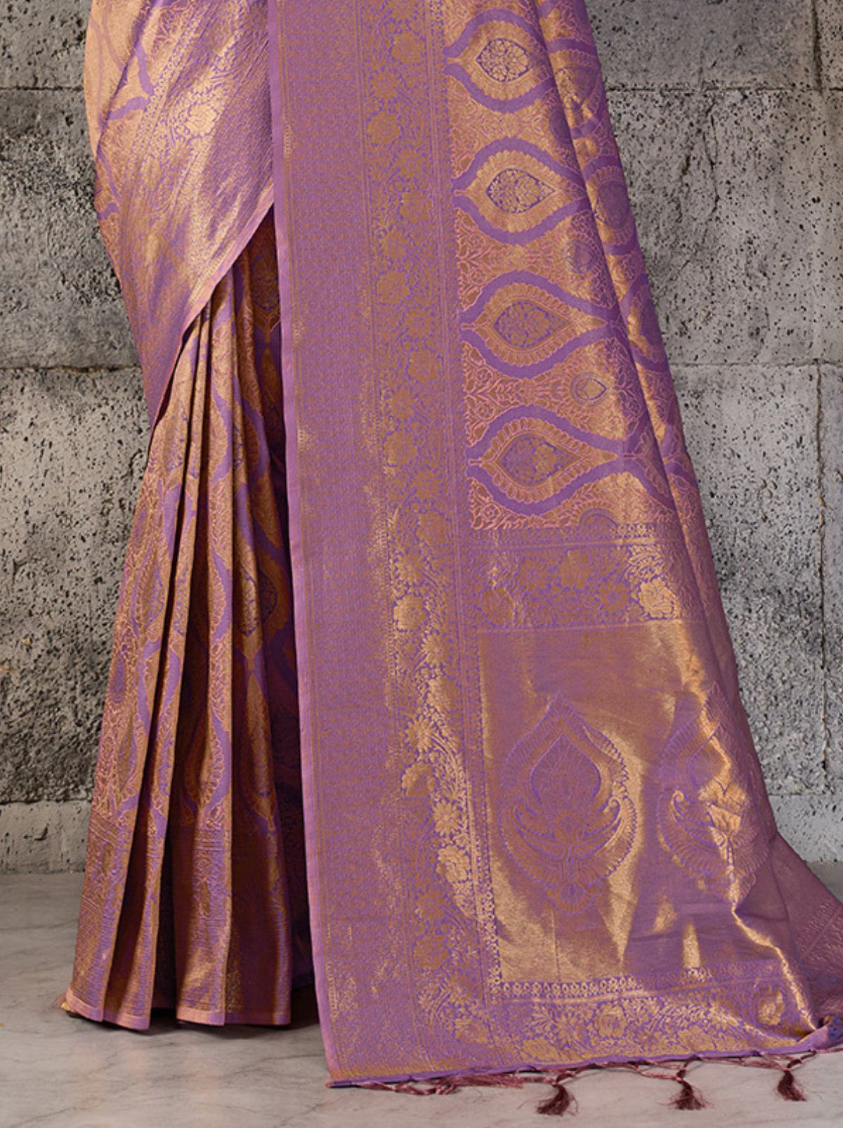 Plum Purple Kanjivaram Silk Saree With Intricate Gold Zari