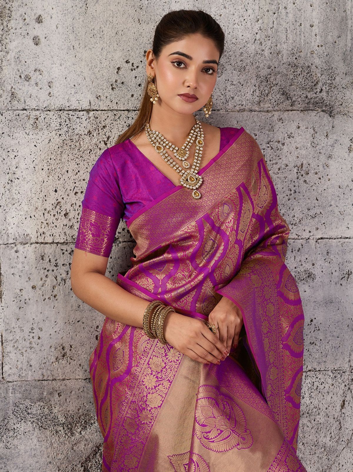Deep Magenta Pink Kanjivaram Silk Saree with Intricate Gold Zari