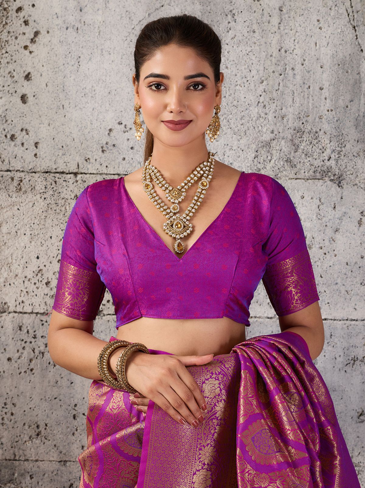 Deep Magenta Pink Kanjivaram Silk Saree with Intricate Gold Zari