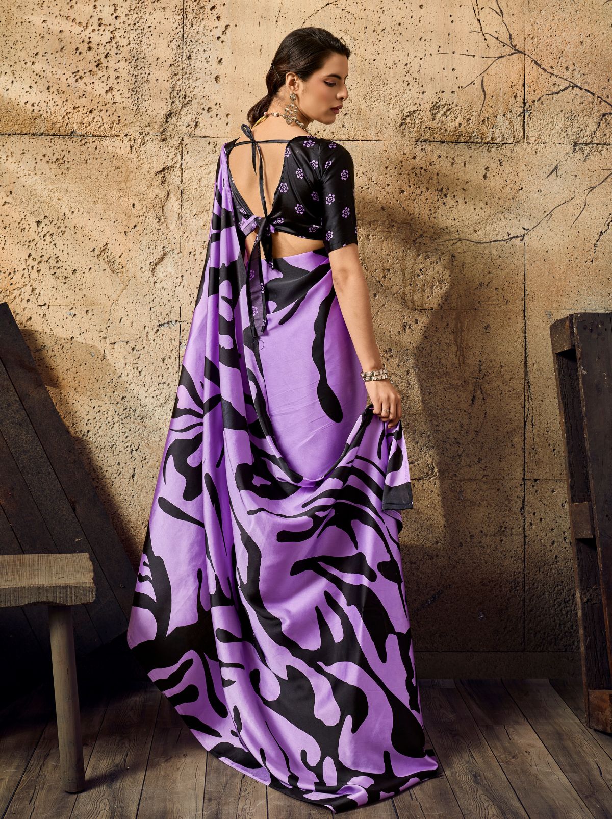 Orchid Purple Premium Modal Satin Silk Saree With Blouse Piece