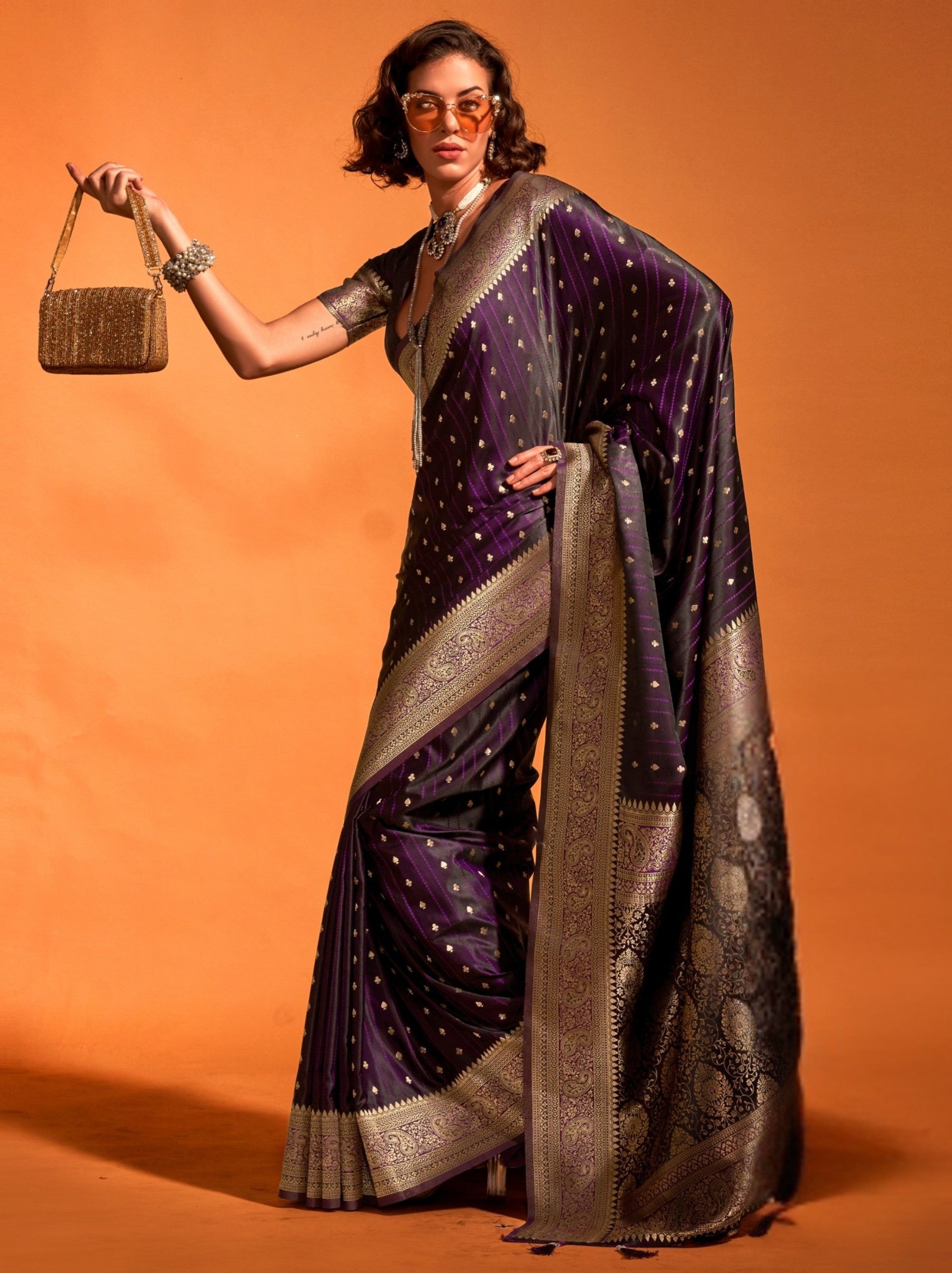 Dark Purple Traditional Soft Silk Saree With Blouse Piece