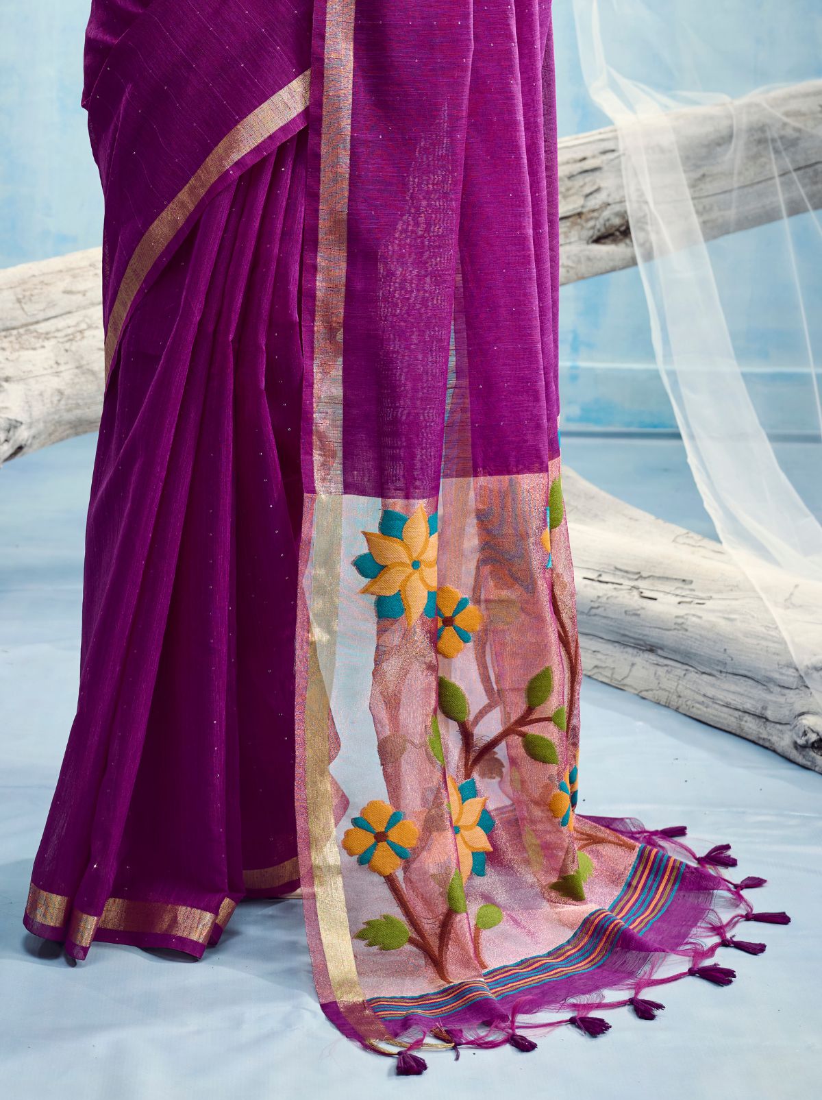Lollipop Purple Pure Munga Silk Ethnic Saree With Floral Work