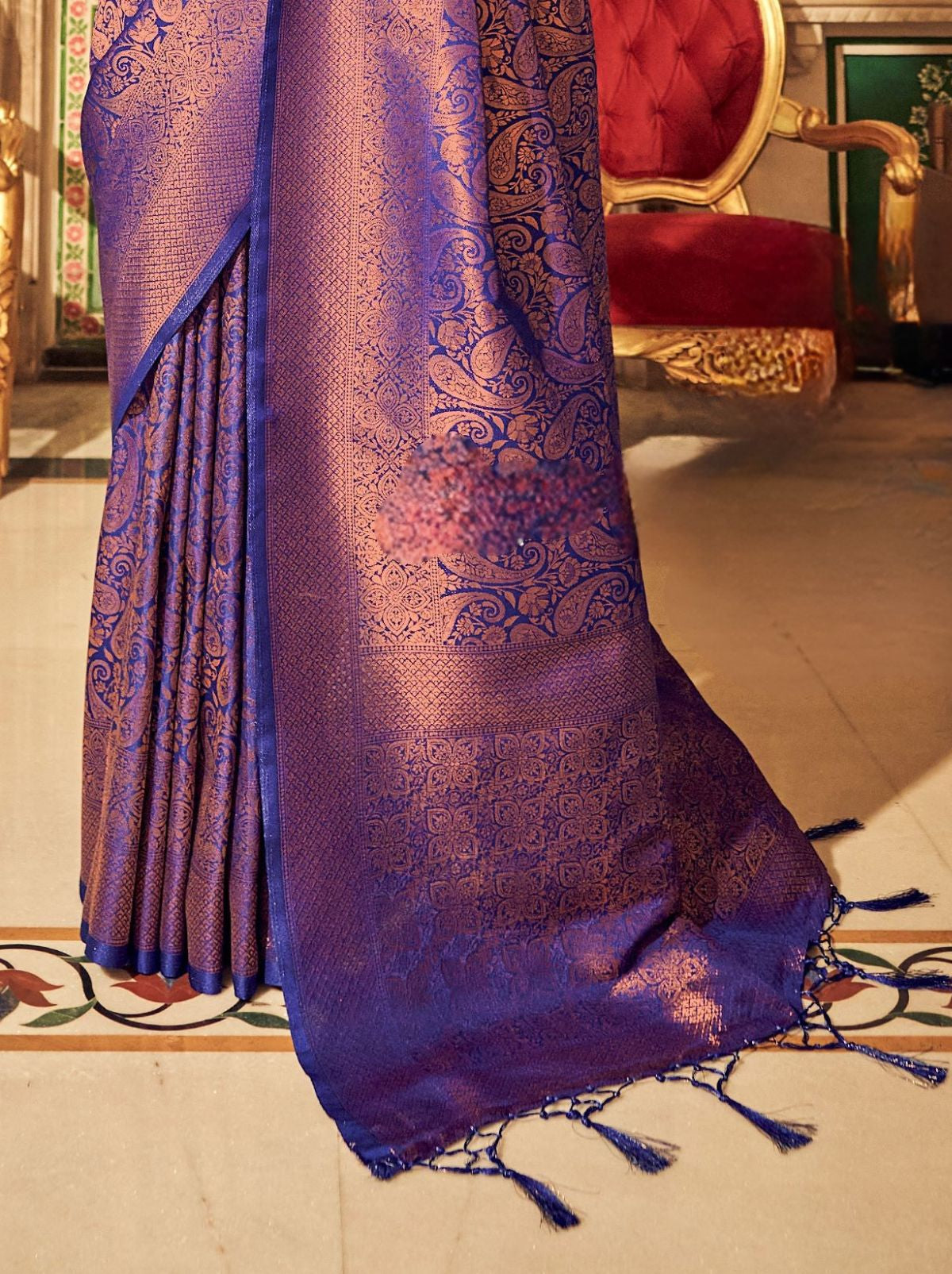 Lollipop Violet Soft Silk Zari Weaving Saree With Blouse Piece