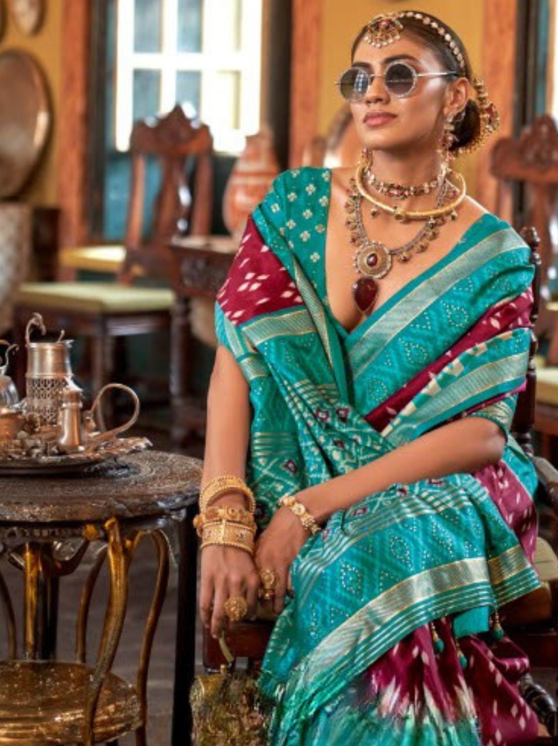 Magenta Purple Vibrant Patola Silk Festive Saree - TrendOye