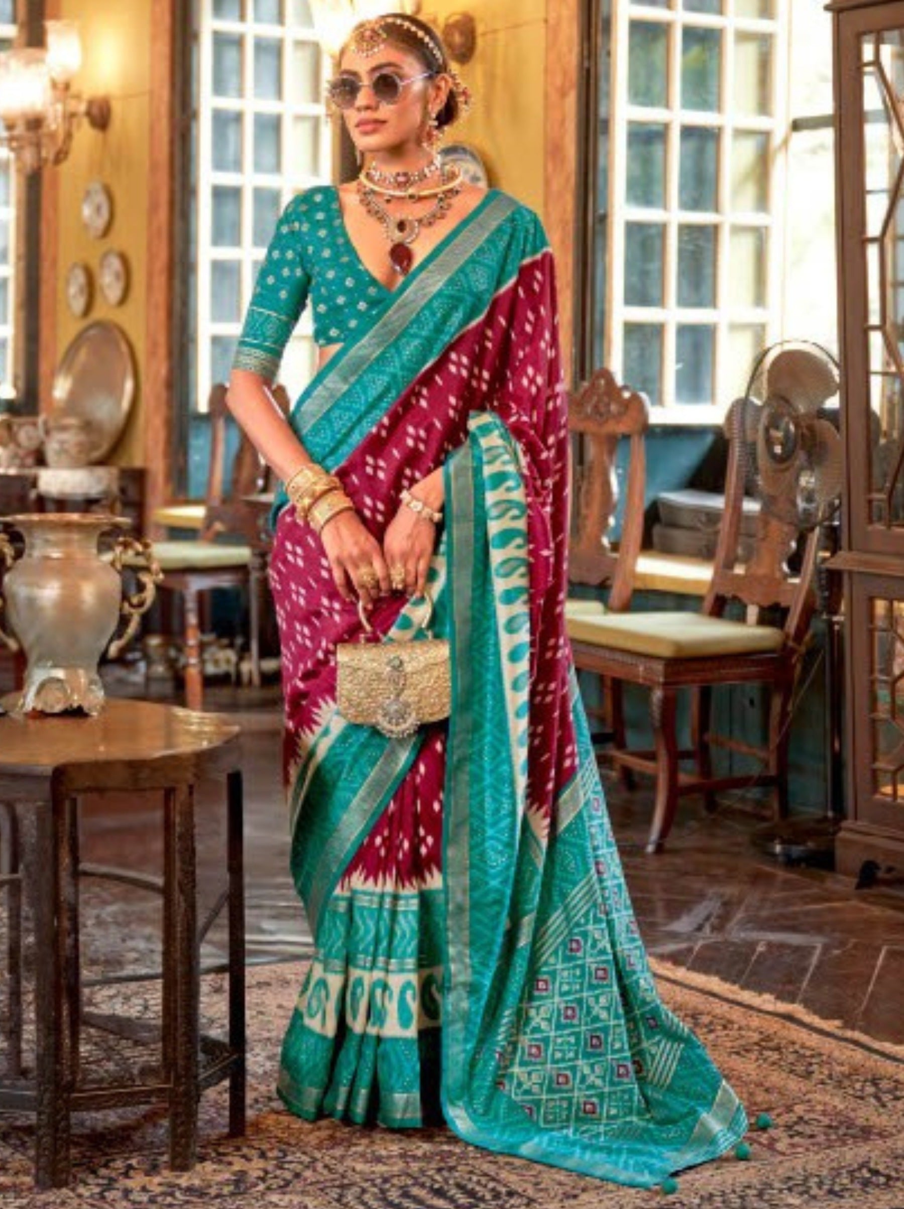 Magenta Purple Vibrant Patola Silk Festive Saree - TrendOye