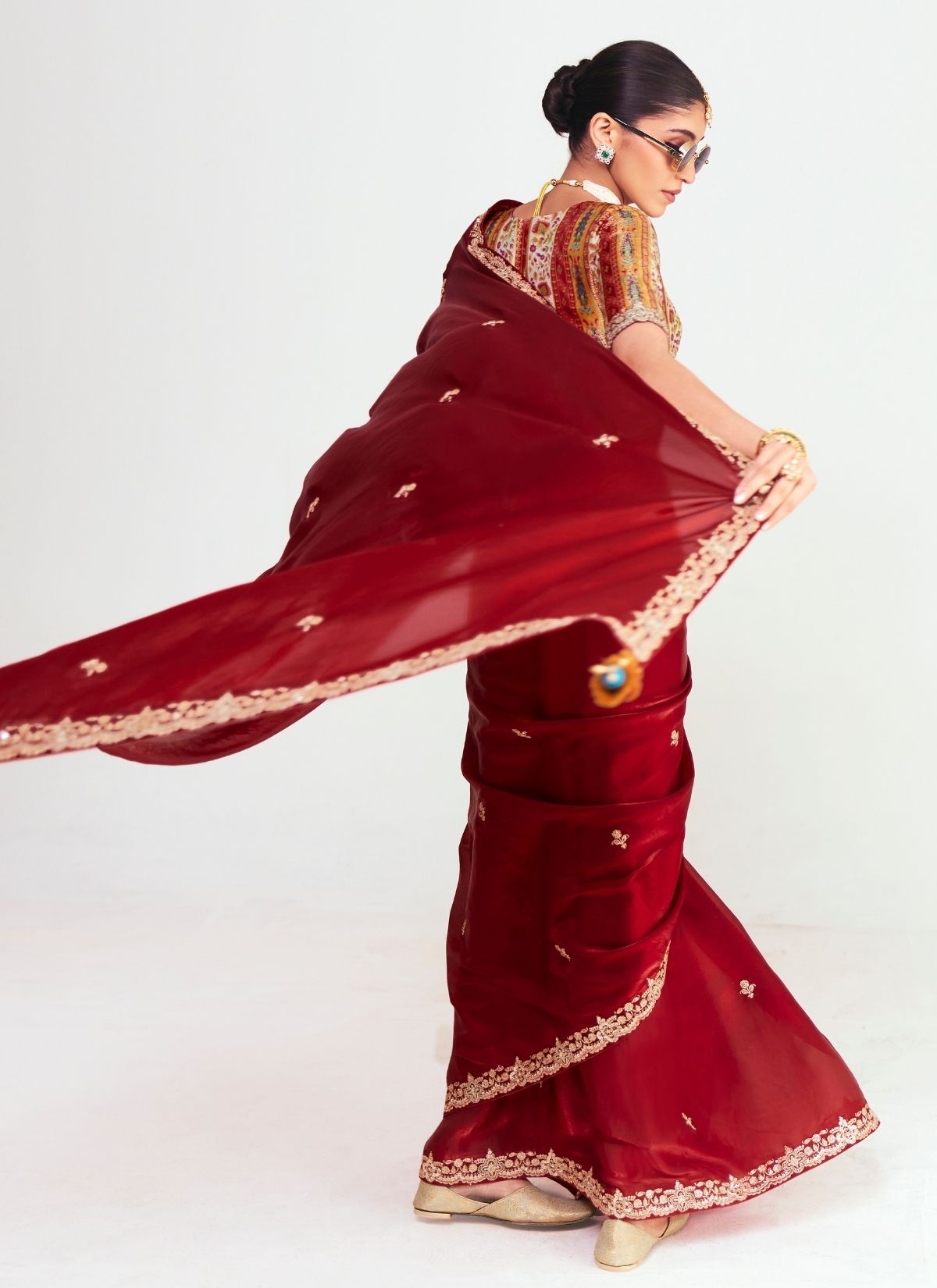 Wine Red Party Fancy Premium Saree With Fine Blouse Piece - TrendOye