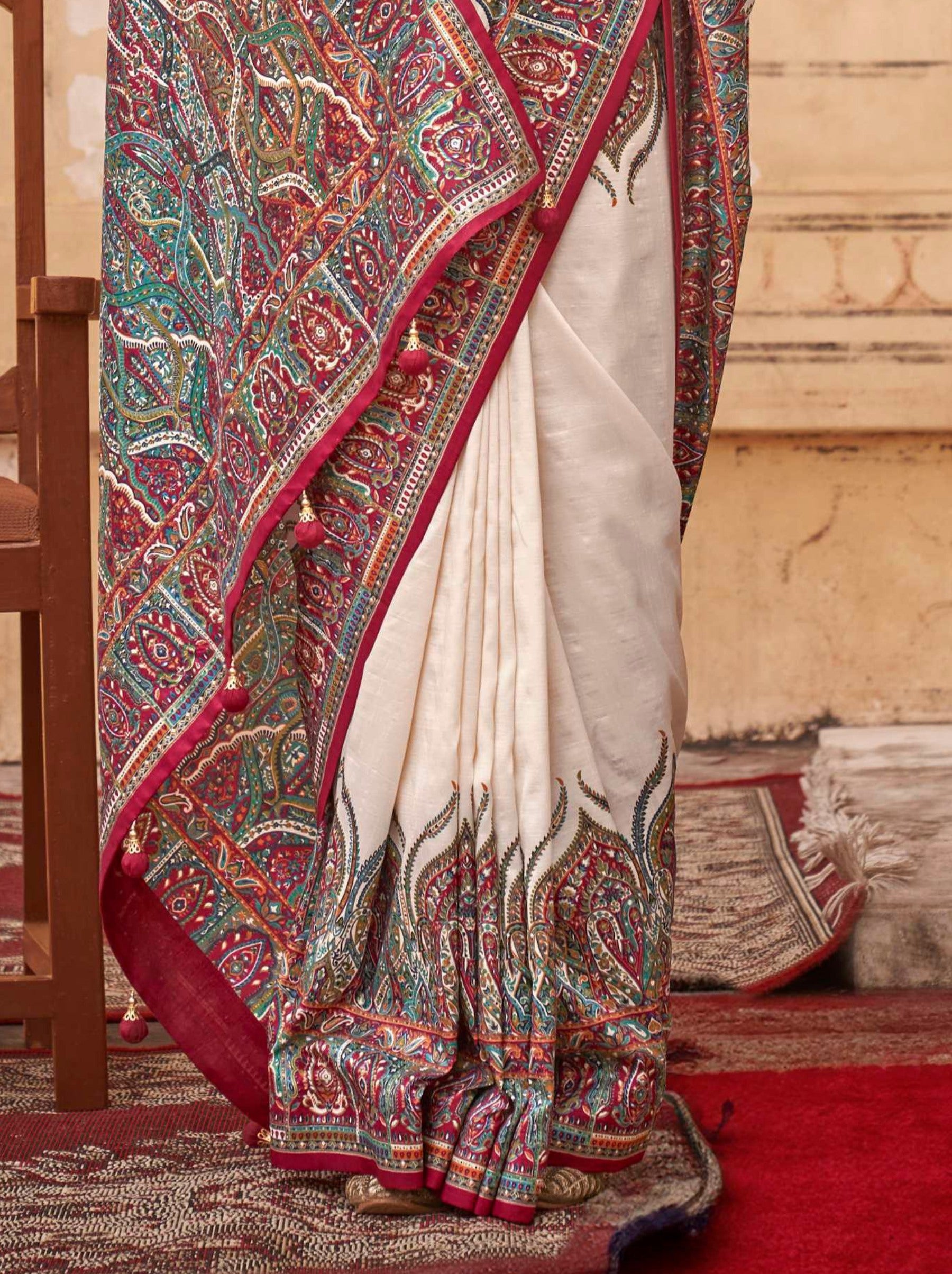 Pearl White Silk Celebration Saree - TrendOye