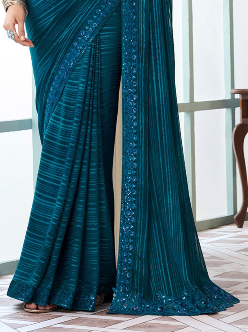 Luxurious Green Premium Quality Weightless Designer Saree - TrendOye
