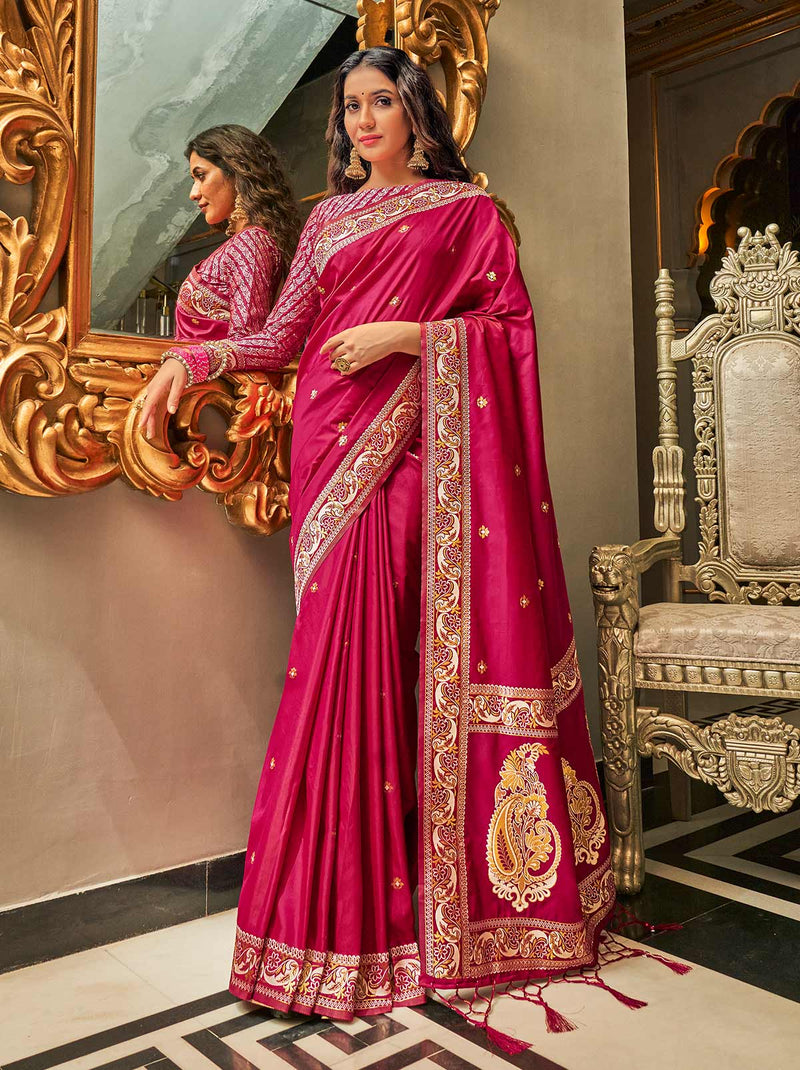 Royal Indian Ethnic Wear To Display The Queen Soul In You! - TrendOye