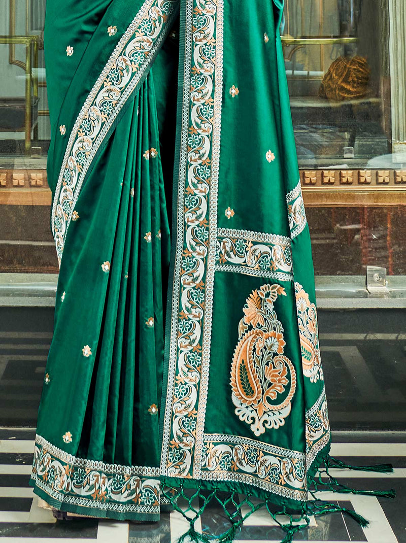 Gorgeous Green Designer Saree With Stylish work Blouse Piece - TrendOye