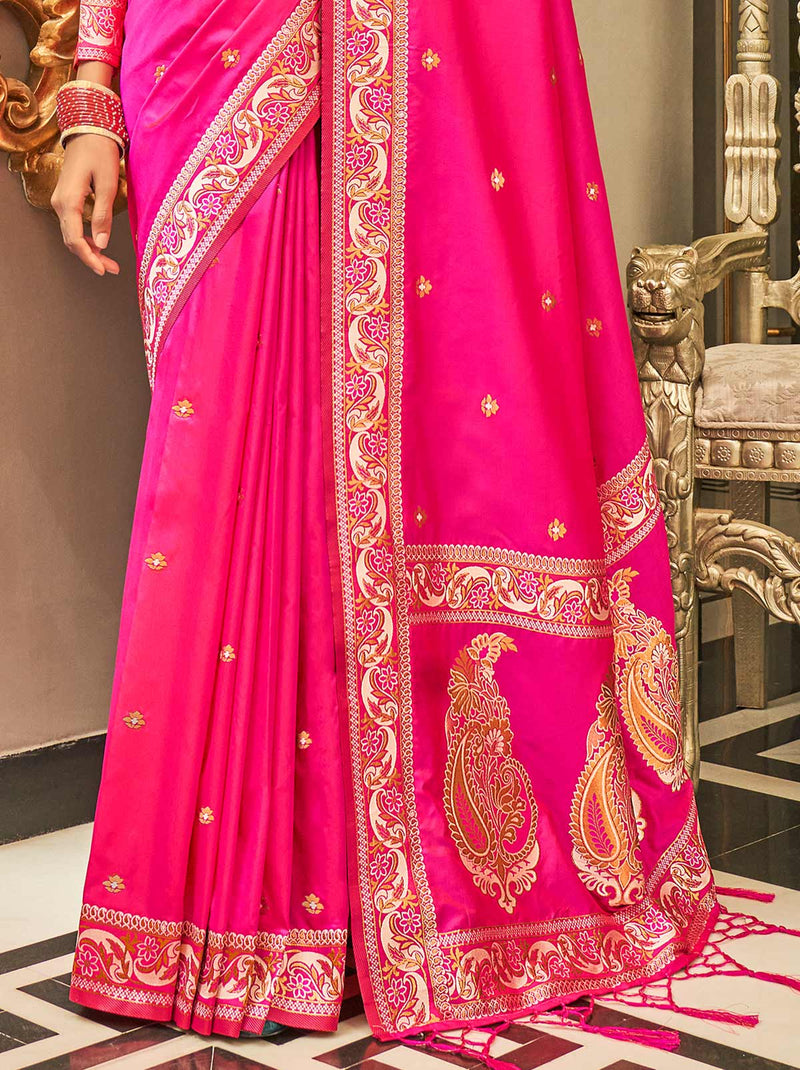 Palpable Pink Color TrendOye Saree with Designer Blouse Piece - TrendOye