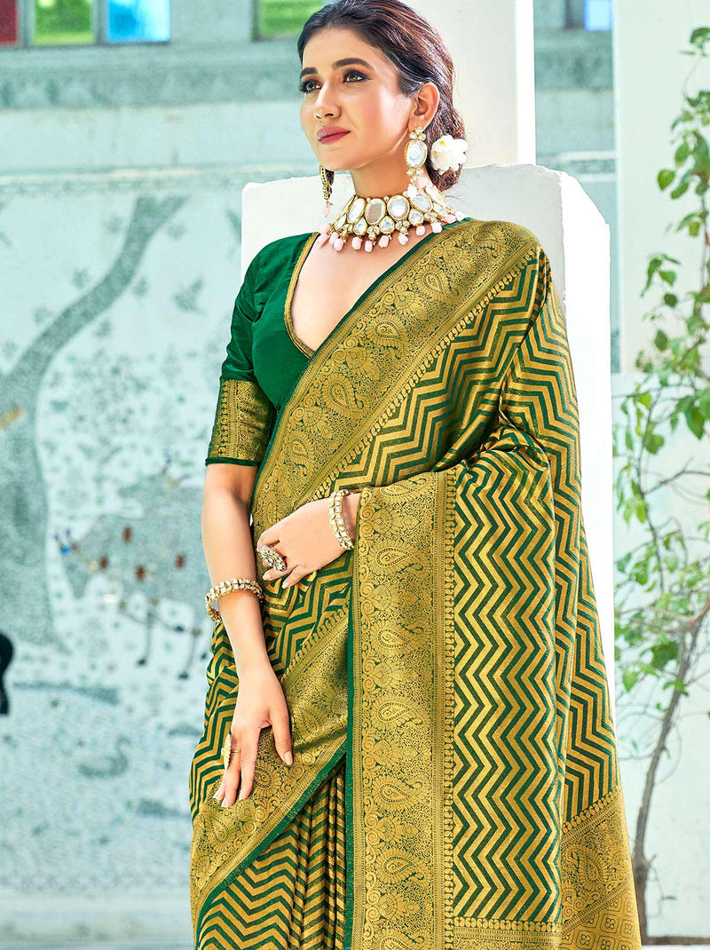 Dark Green Color TrendOye Saree With Designer Blouse Piece - TrendOye
